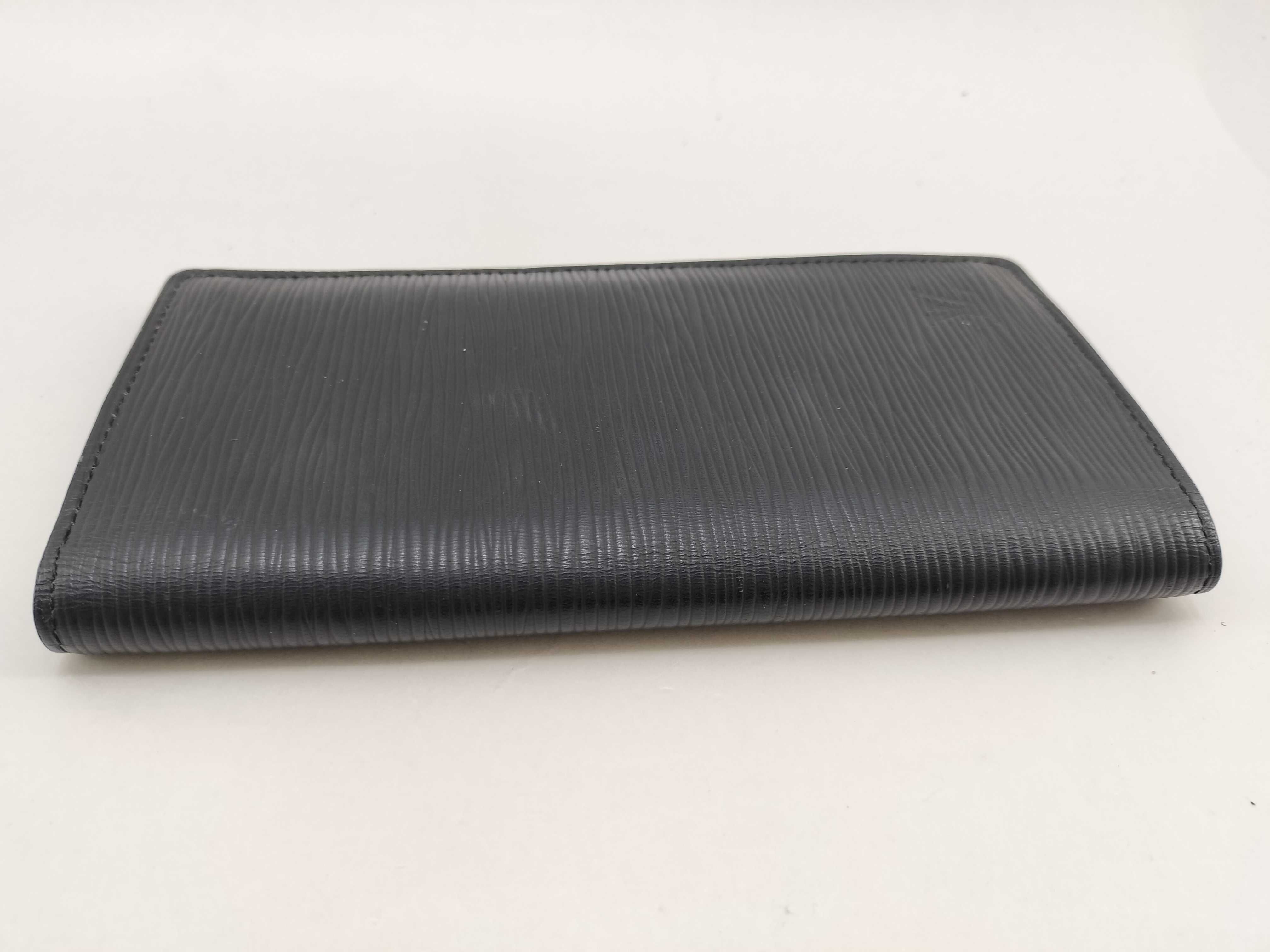 Epi Leather Wallet, Plaza Noir CA4139 — view 5