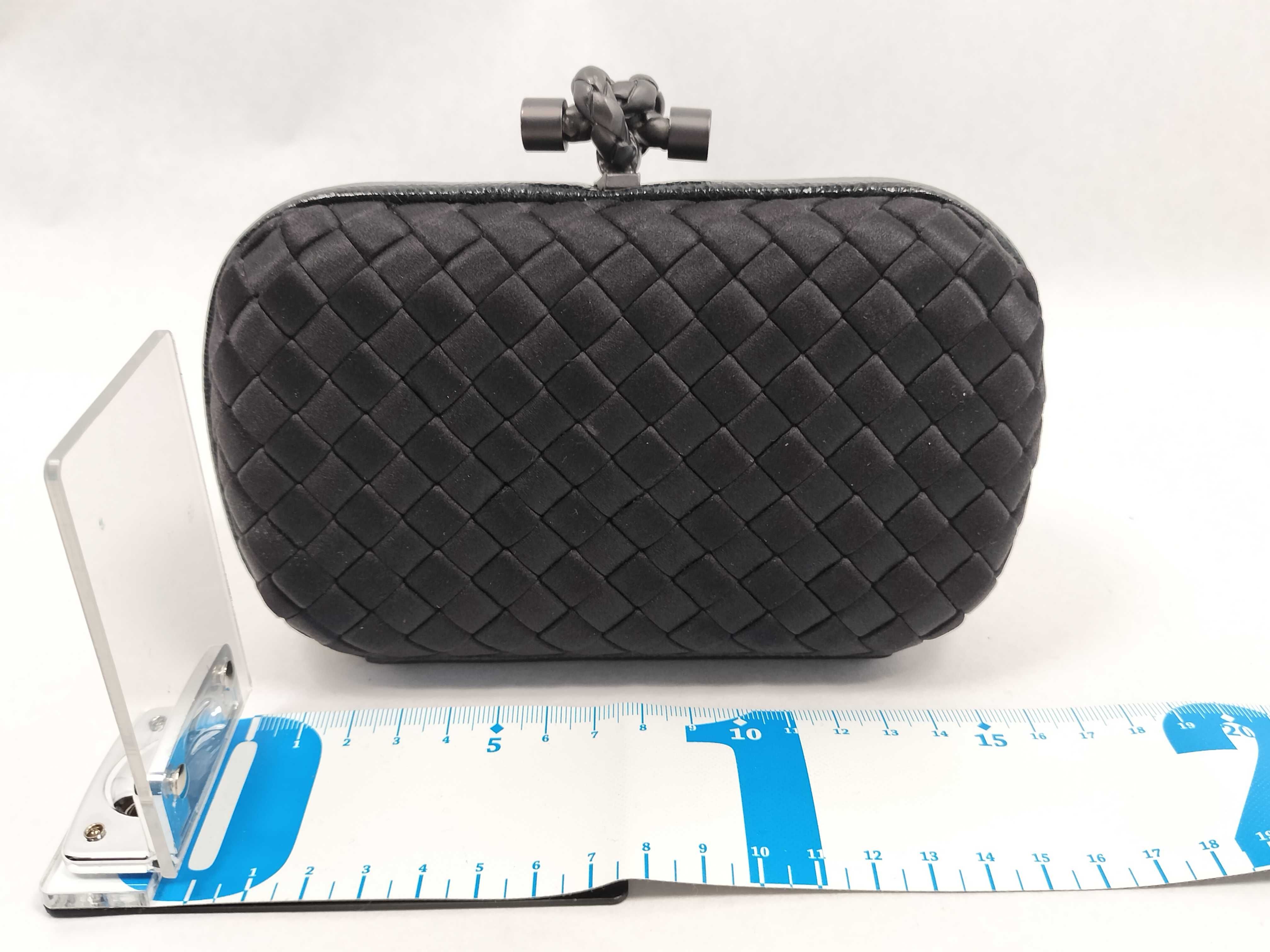 Intrecciato PH - Intrecciato Knot Satin Clutch Bag Black Leather Clutch Bag — view 2
