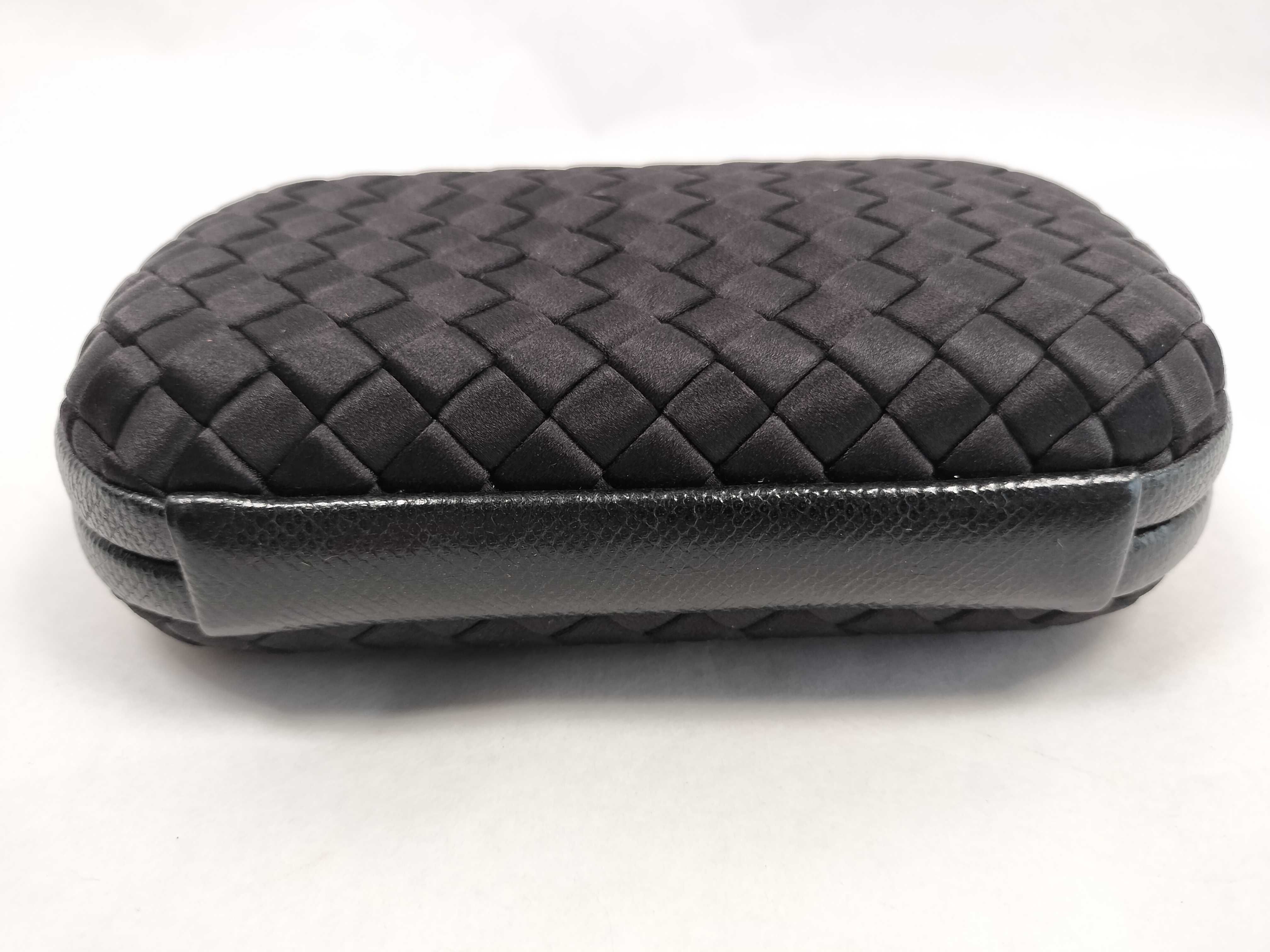 Intrecciato PH - Intrecciato Knot Satin Clutch Bag Black Leather Clutch Bag — view 4
