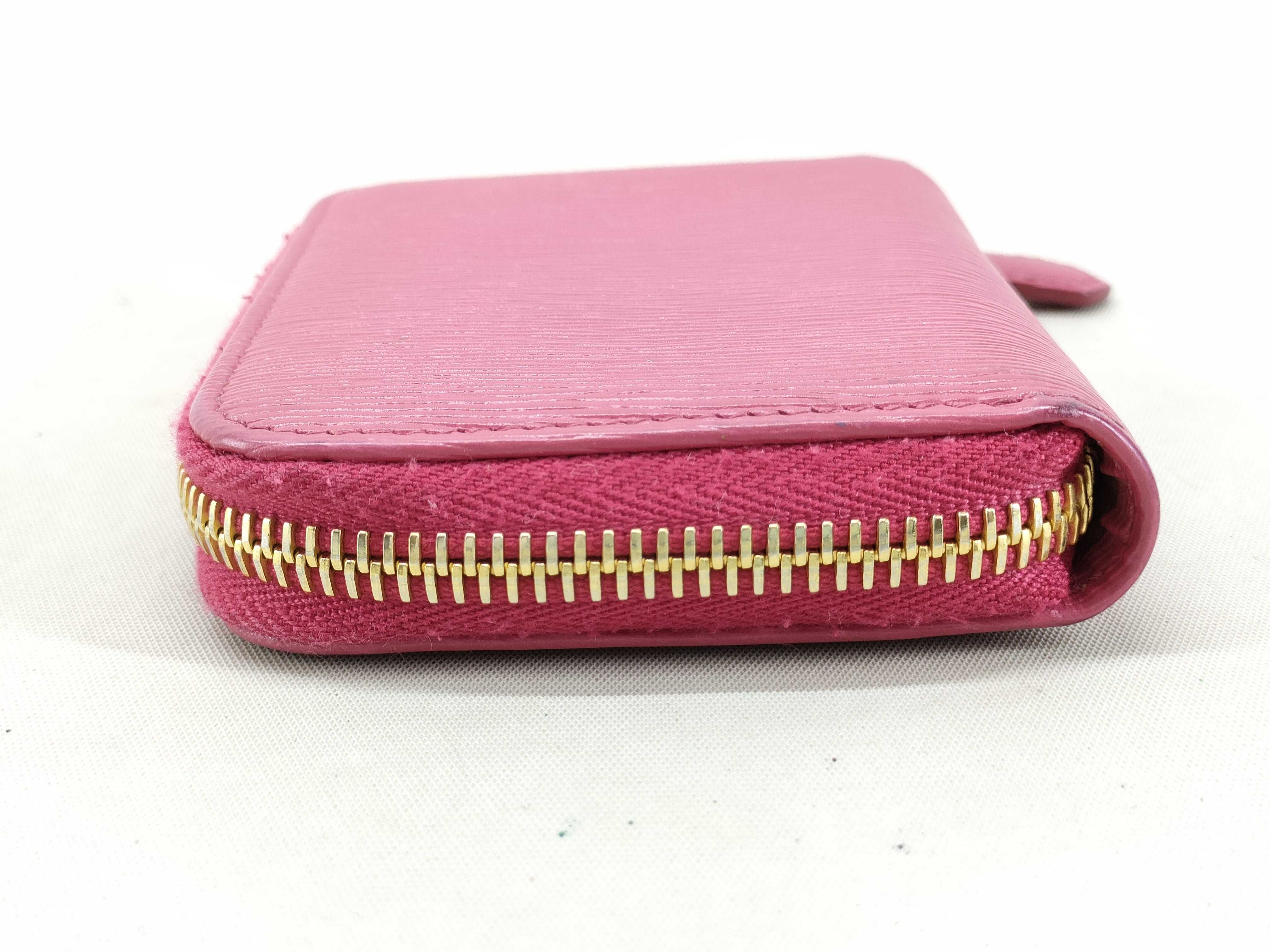 logo hardware Vitello Move leather round zip coin case — view 5