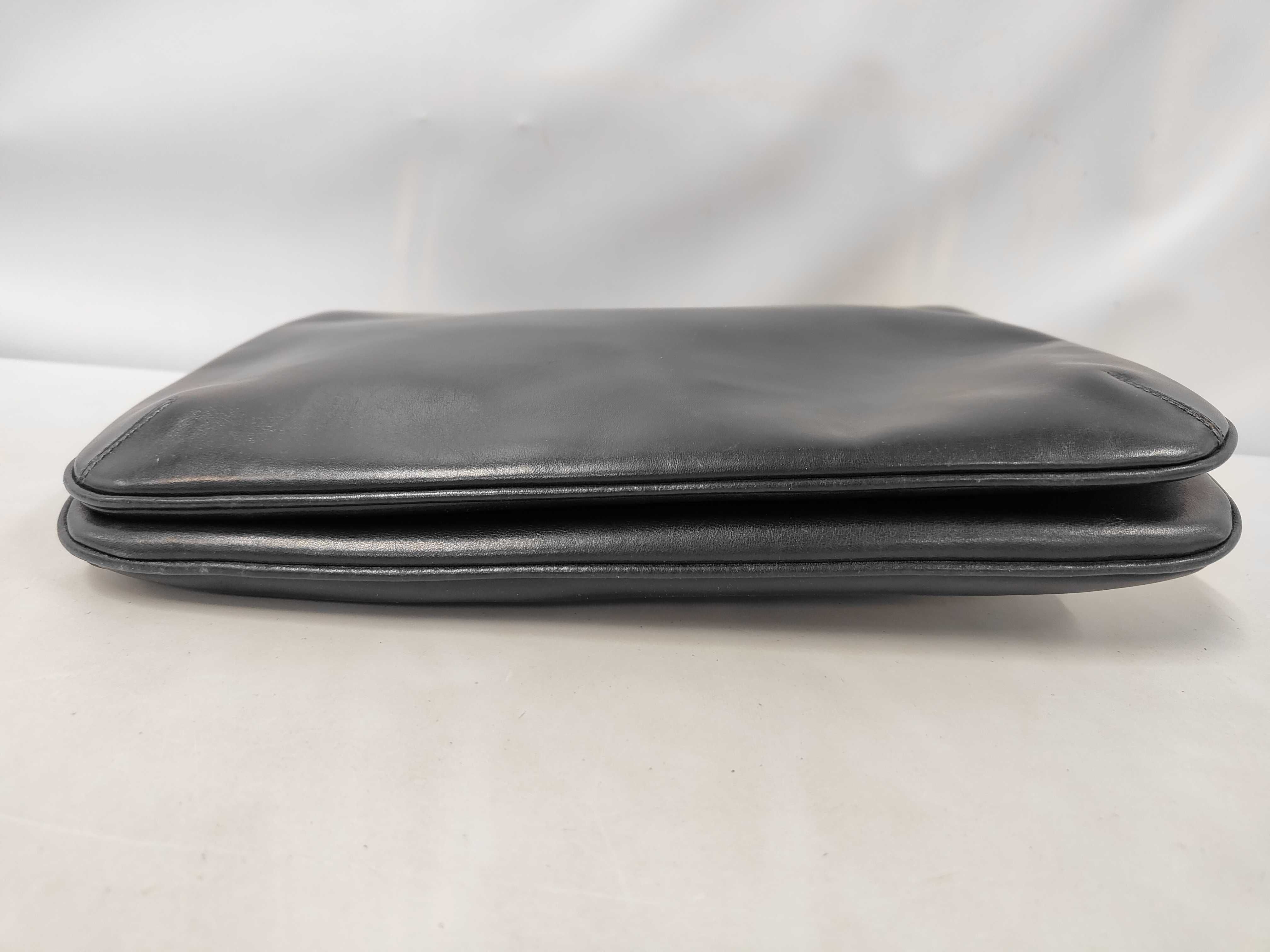 Old Leather Shoulder Bag — view 3