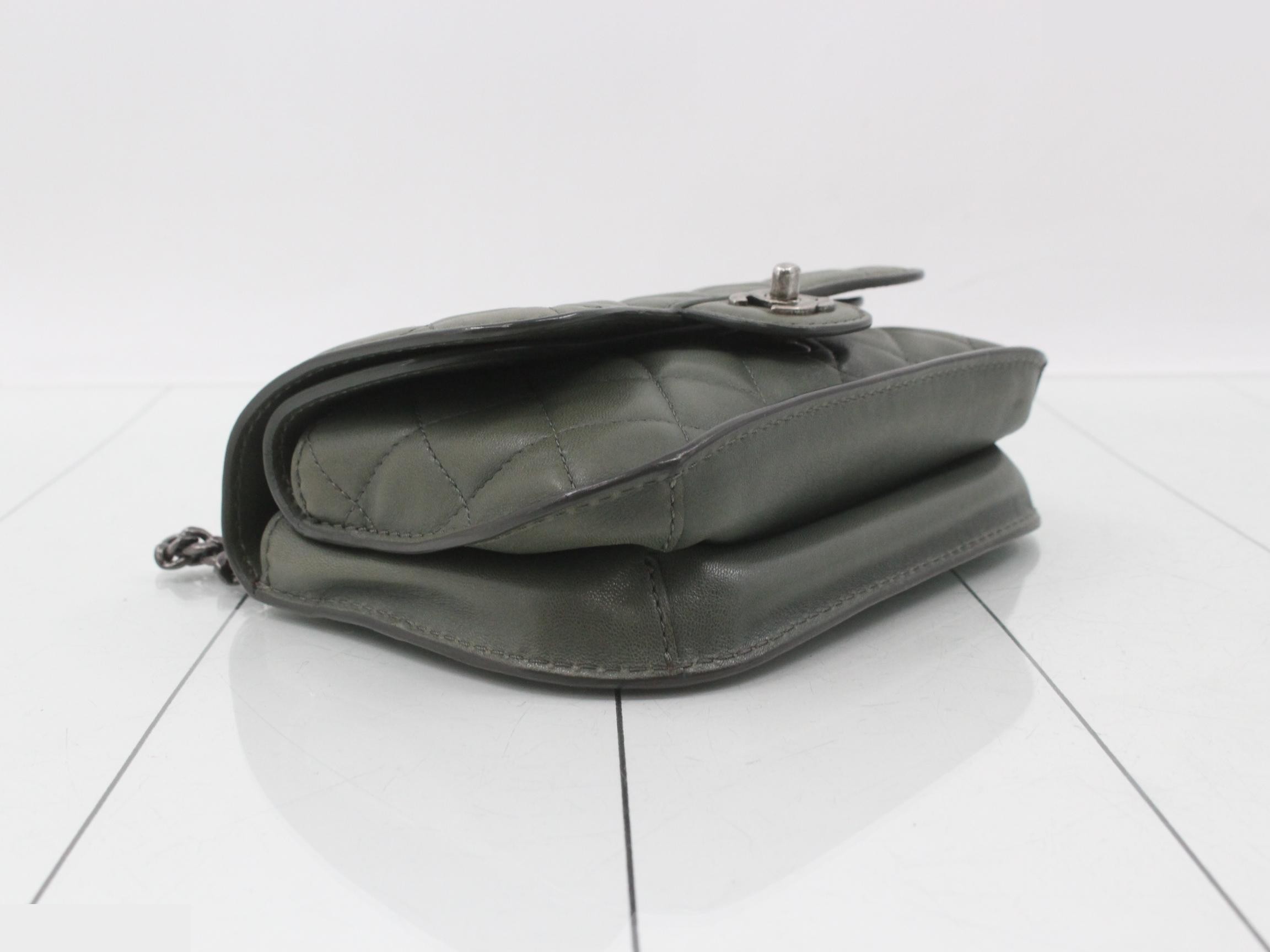 Matelassé (bag) - Shoulder bag — view 5
