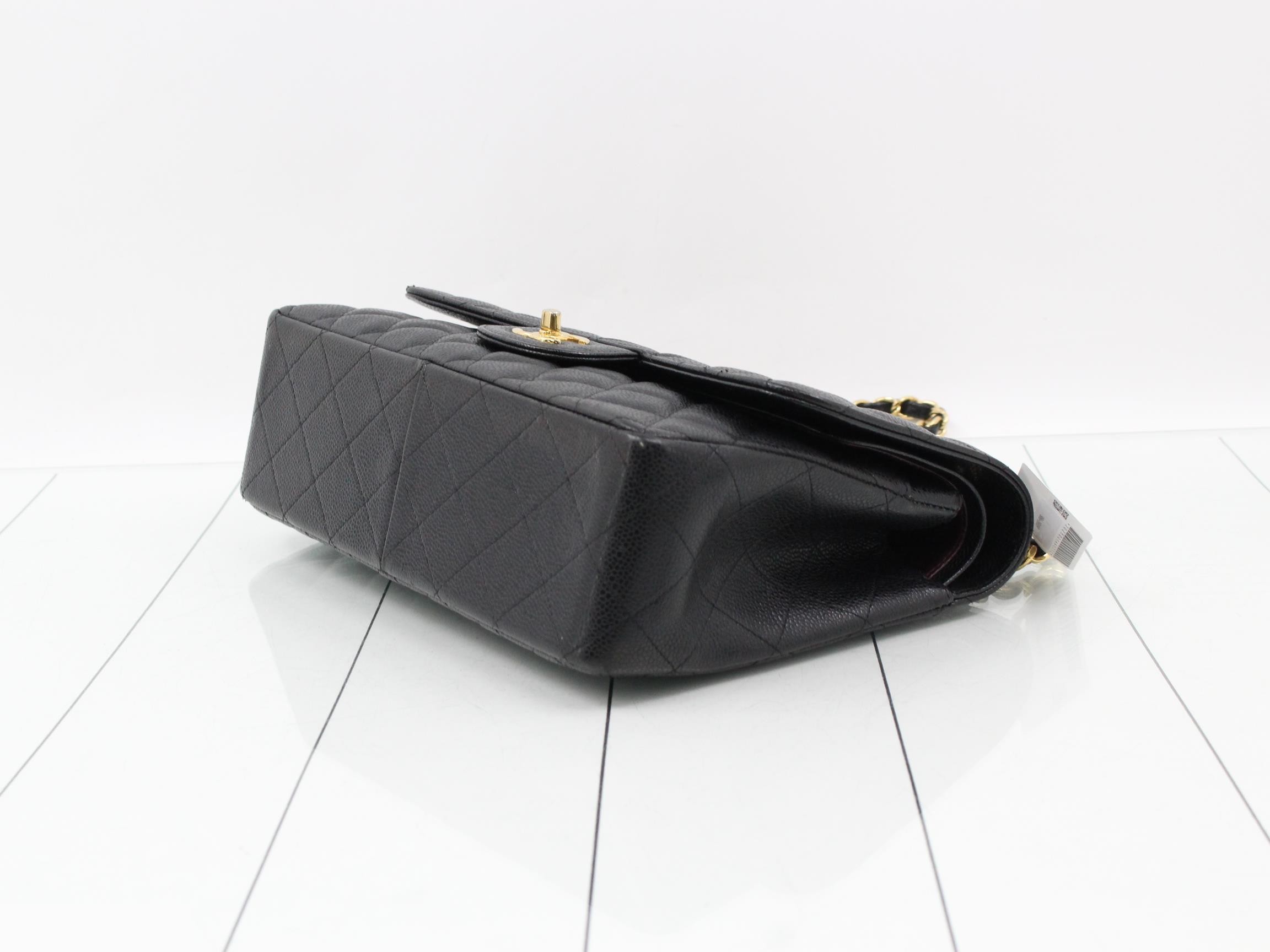 Matelassé Caviar Skin Chain Shoulder Bag, Black — view 6