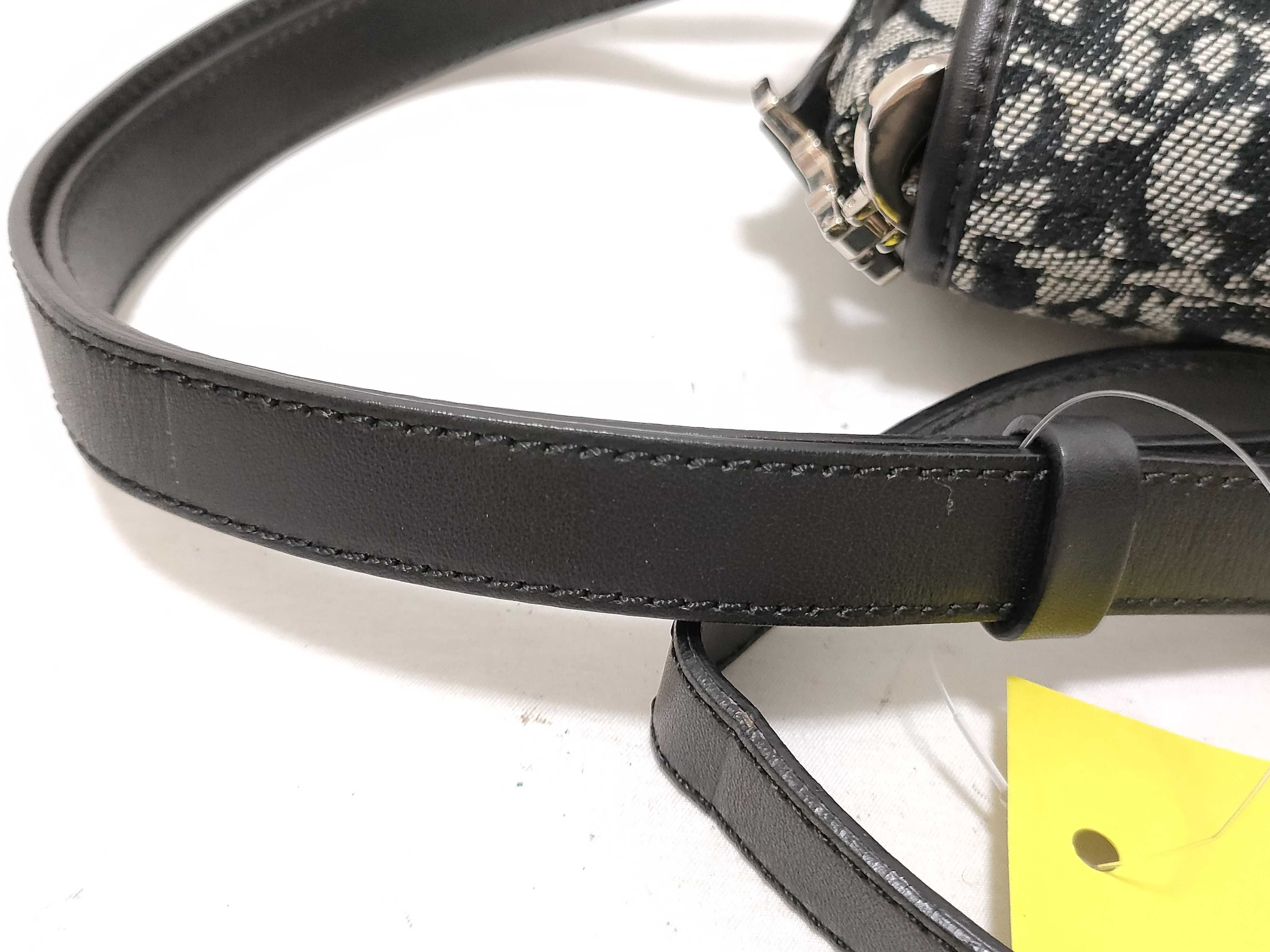 Trotter CD Logo Hardware Shoulder Bag — view 4