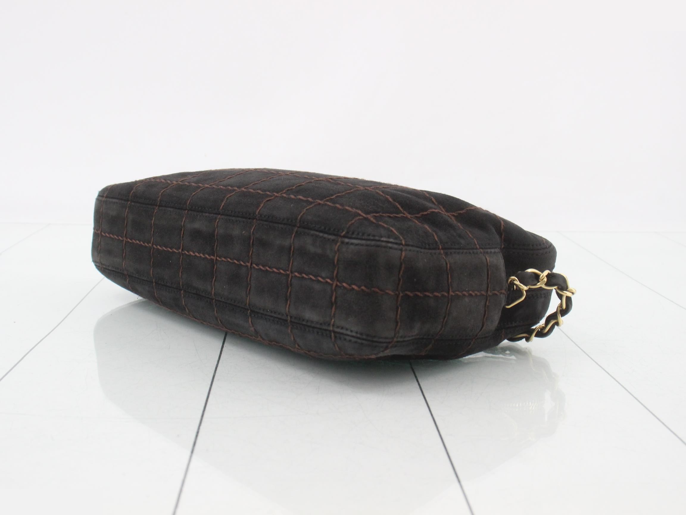 Chocolate bar suede shoulder bag with guarantee card. — view 6