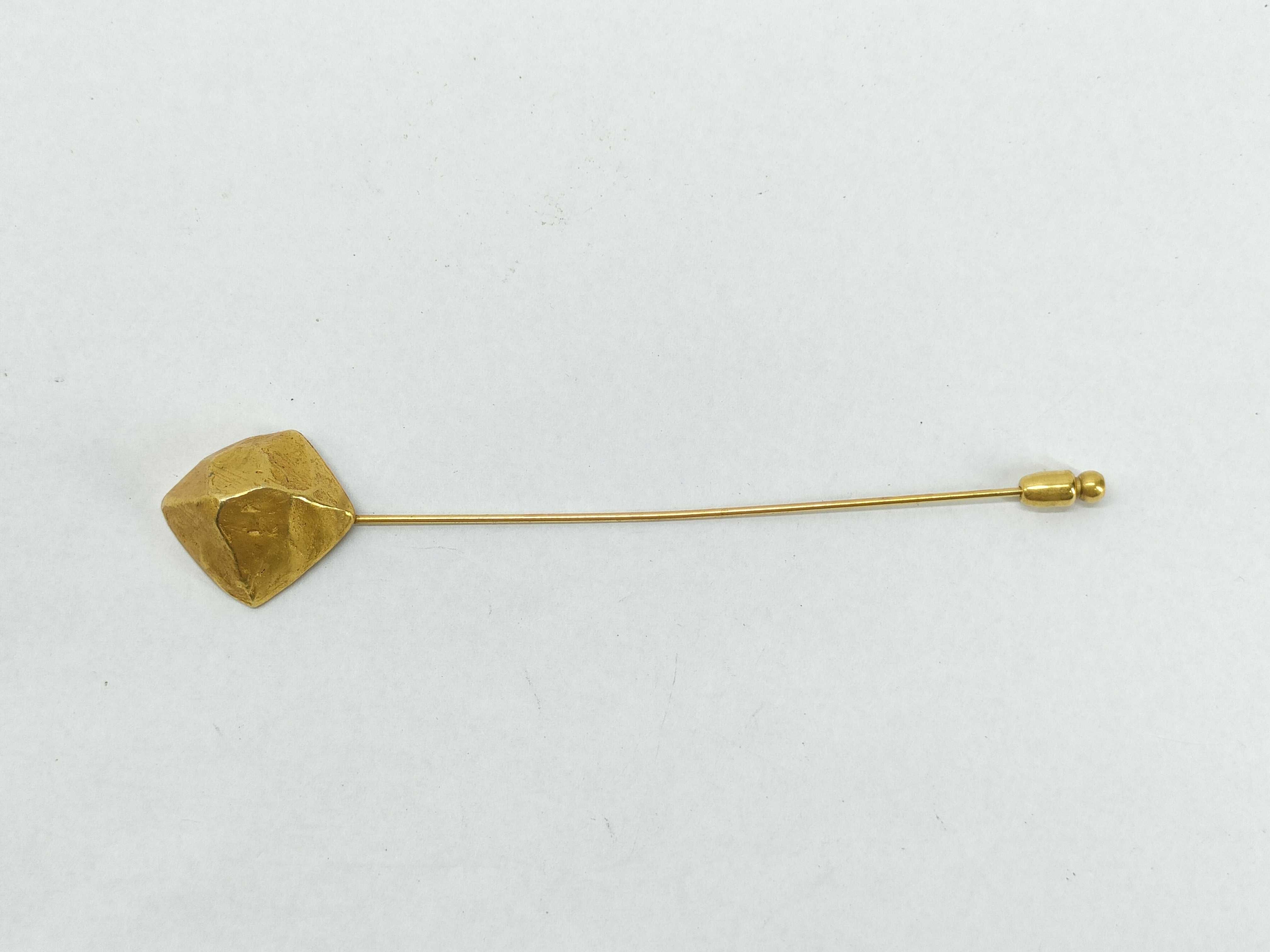 vintage rock-patterned pin brooch — view 2