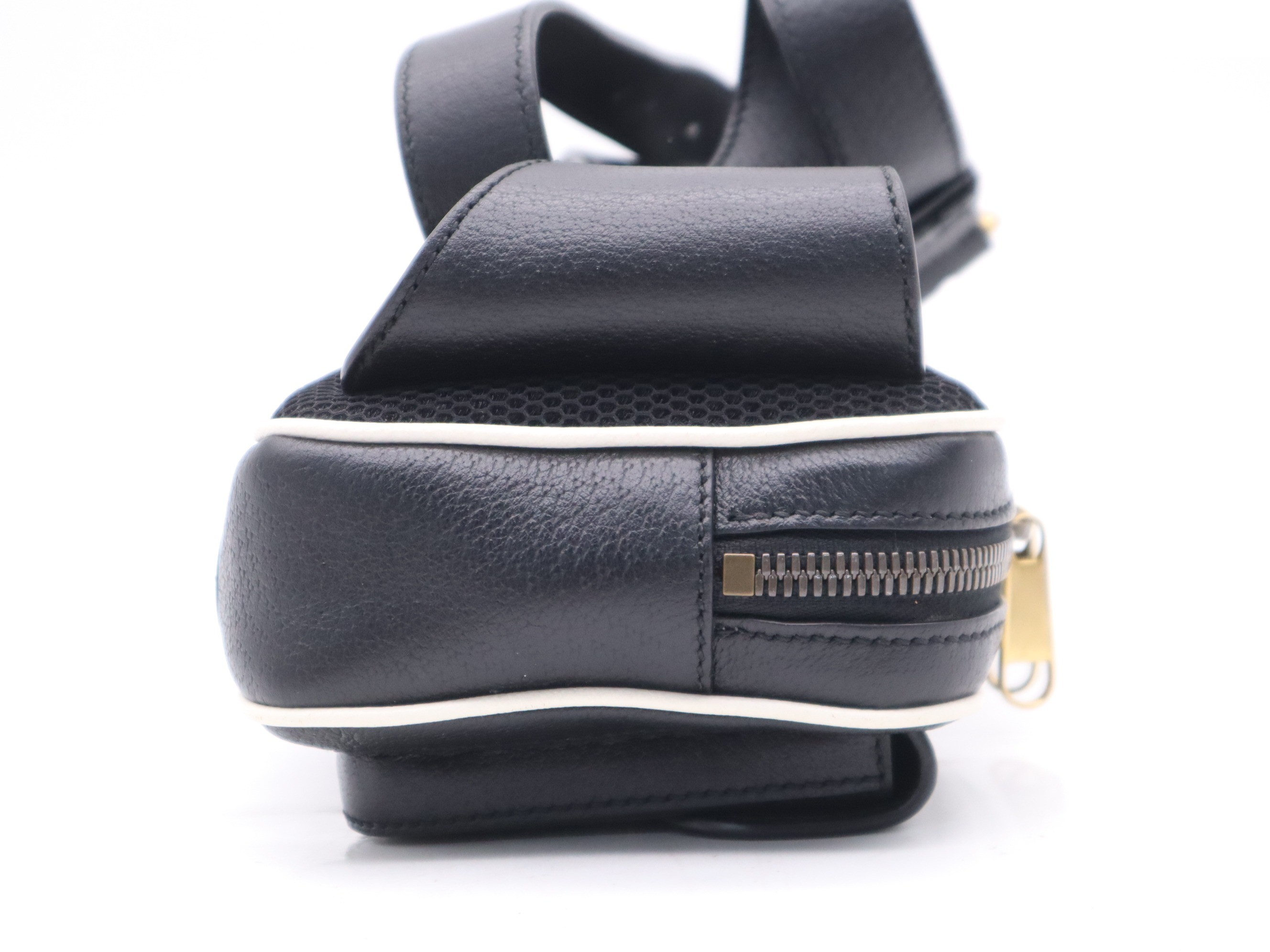 Leather Gucci x Adidas body bag, black, gold hardware. — view 5
