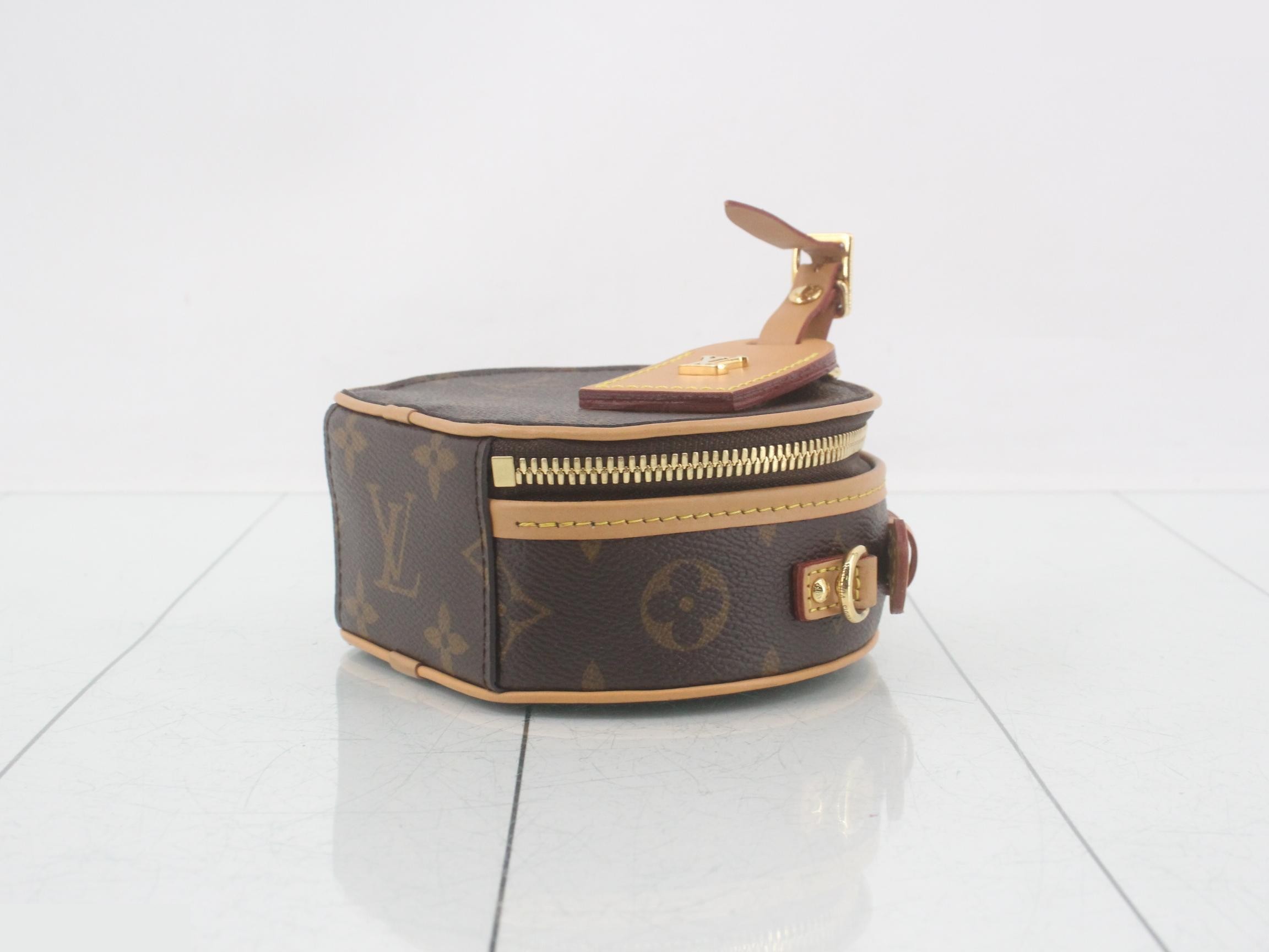 Mini Boîte Chapeau Shoulder Bag — view 6