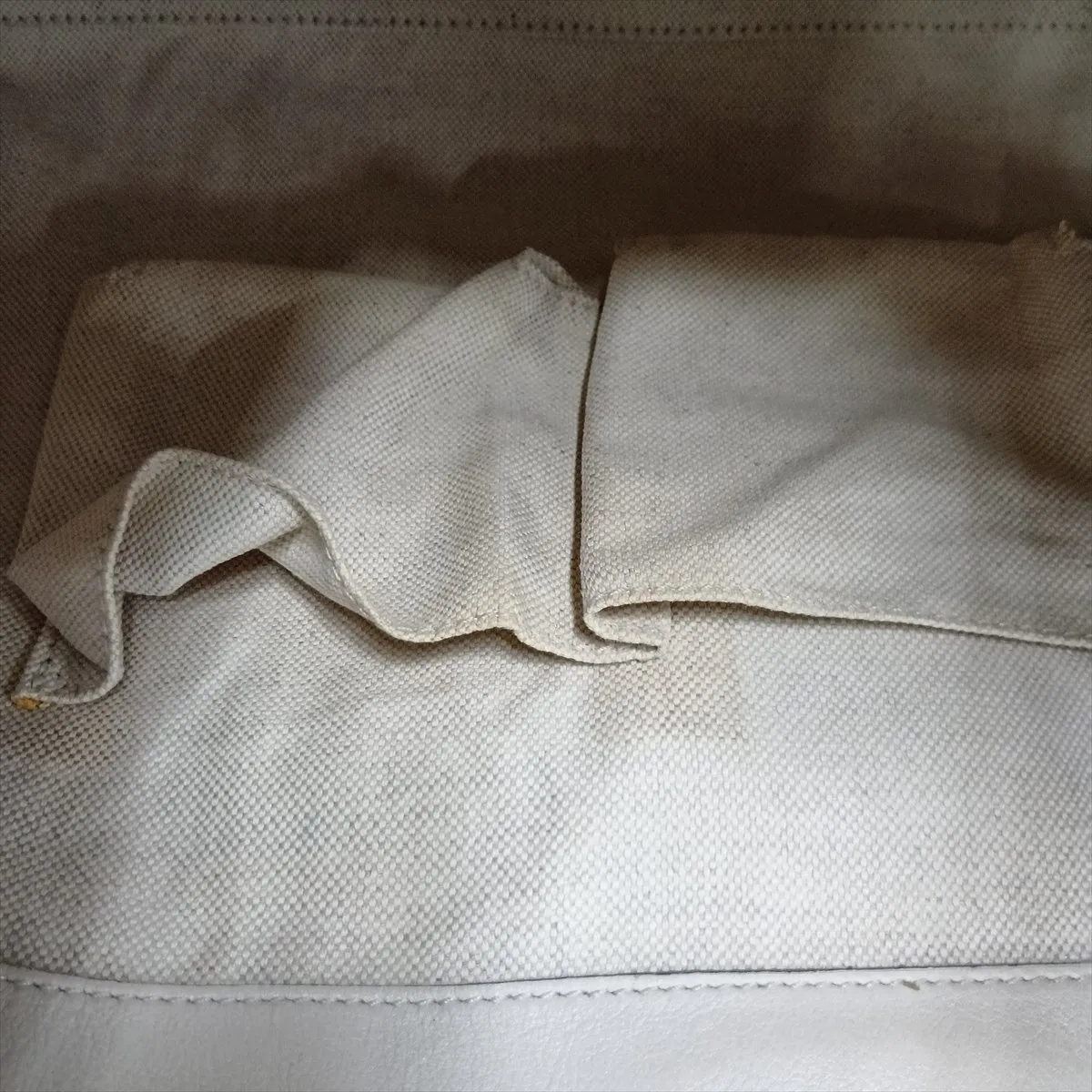 Stirrup Leather Handbag, White, 277514 — view 15