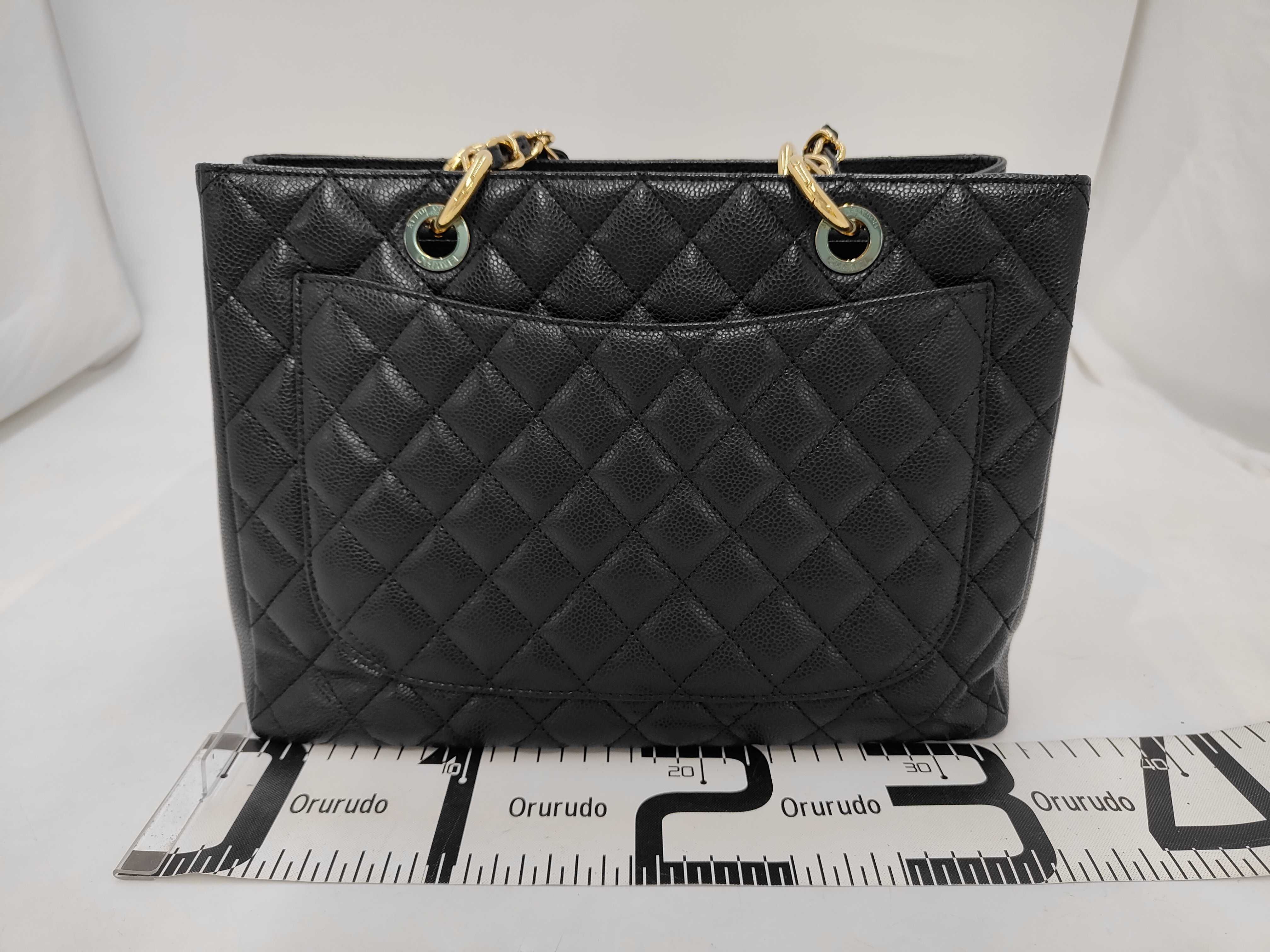 Caviar Skin GST Chain Tote Bag, Black with Gold Hardware, with Authenticity Card and Seal, Shoulder Bag (Stored Item) — view 2
