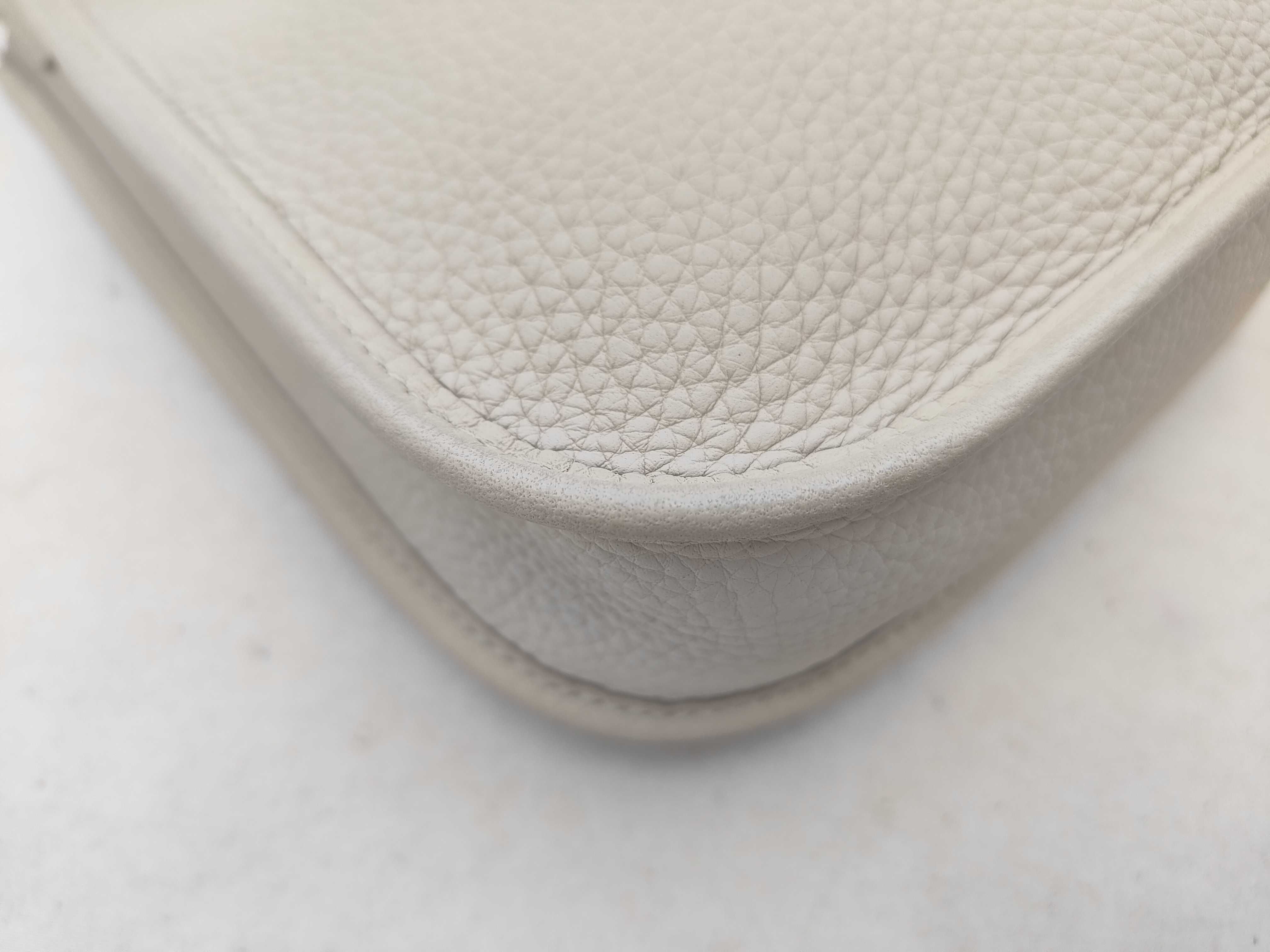Evelyne TPM Shoulder Bag (W stamp) — view 3