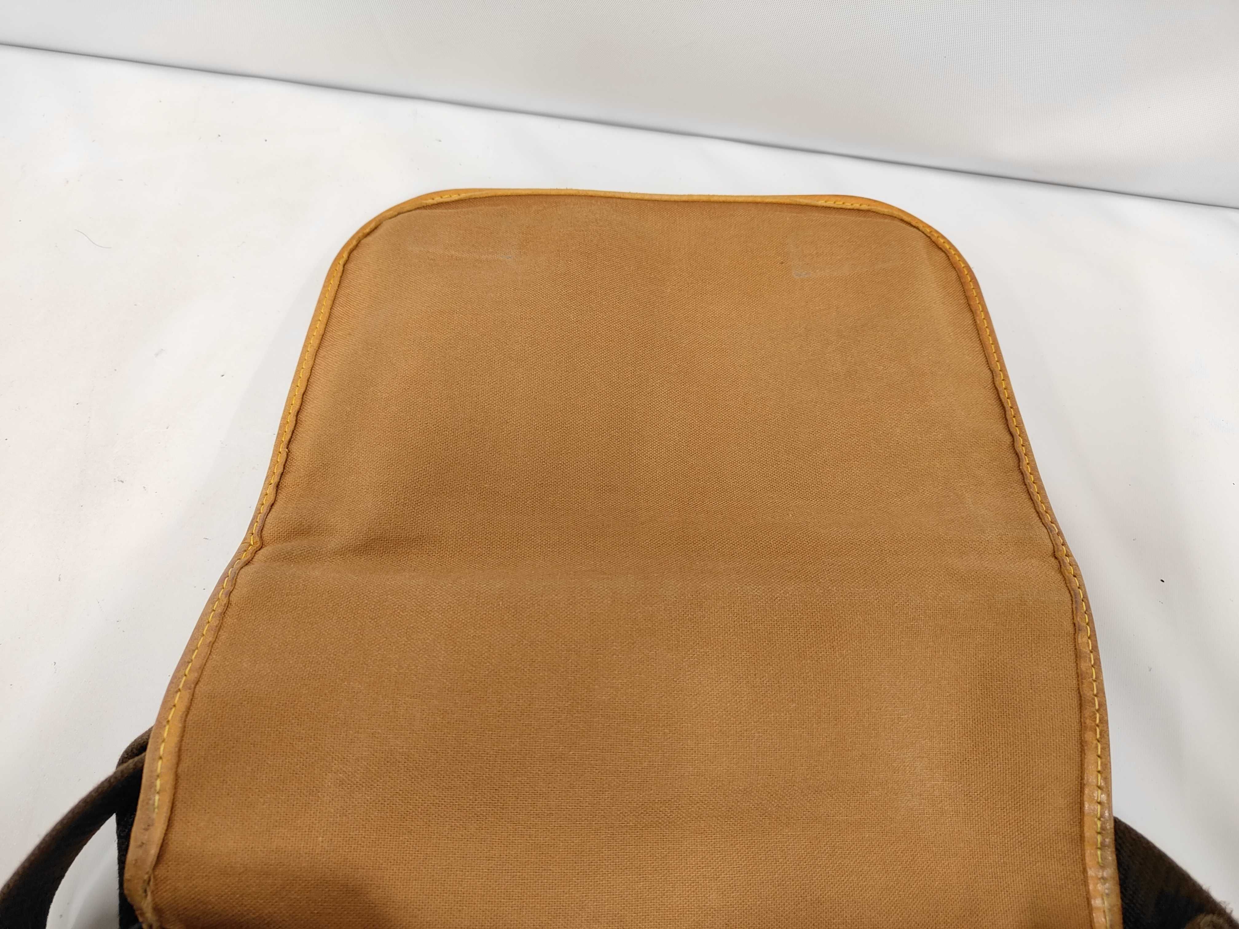 LV Messenger Bosphore Bag — view 8