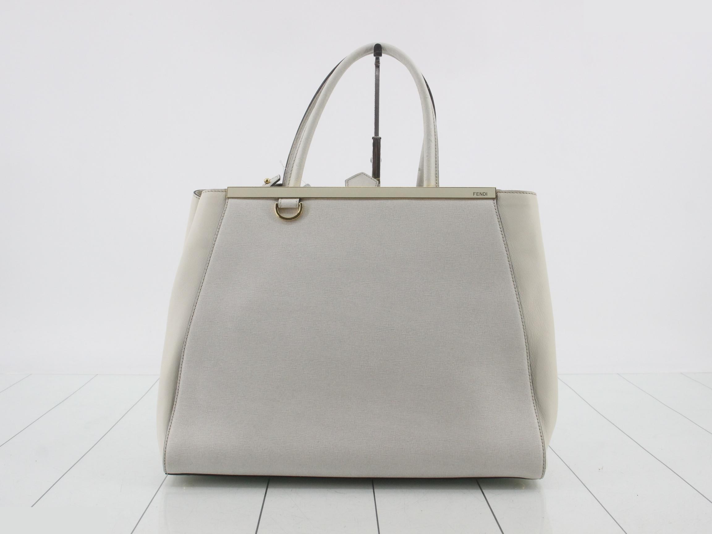 Leather Shopping Toujours Handbag with Shoulder Strap