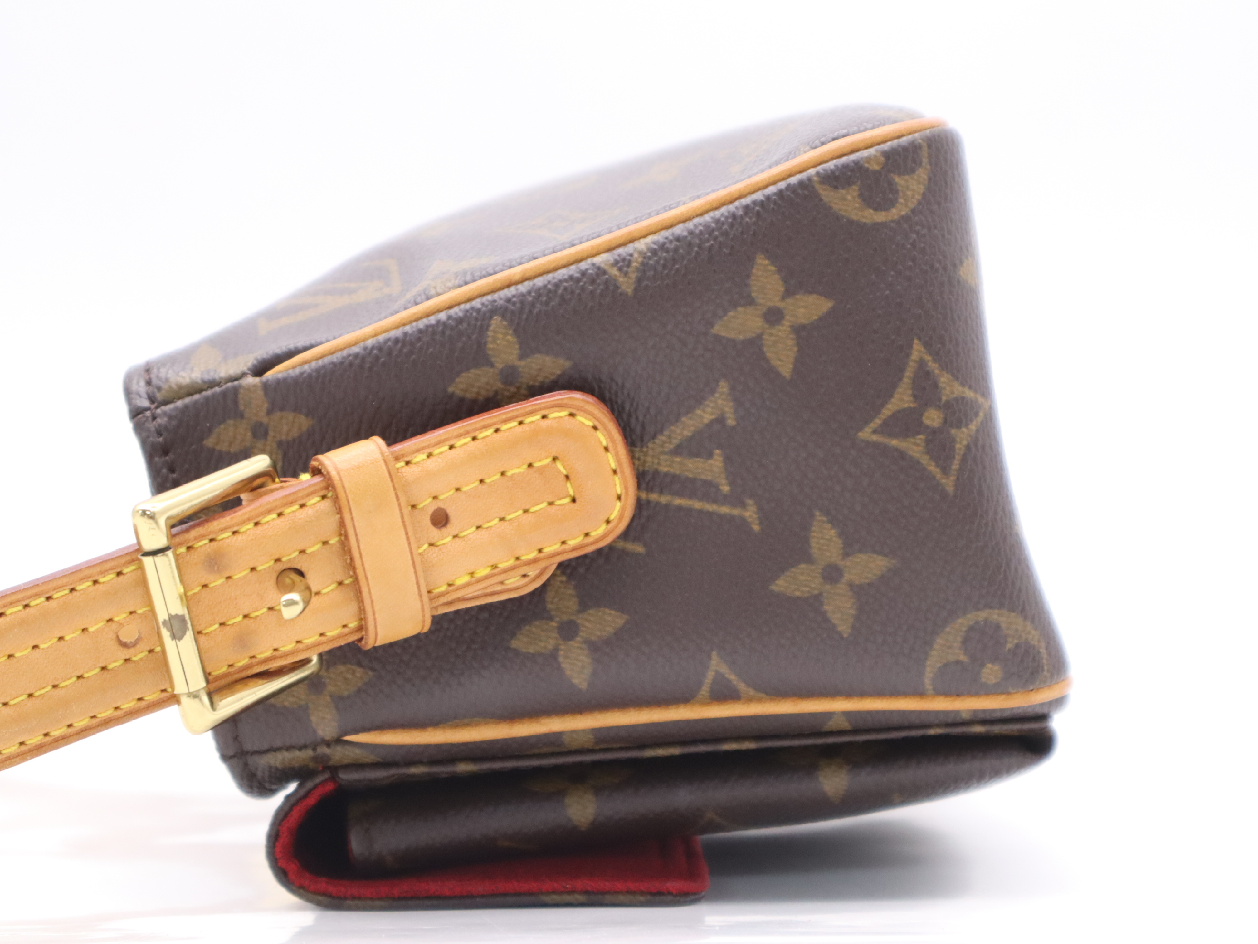 M51164 Monogram Viva Cite MM Shoulder Bag — view 3