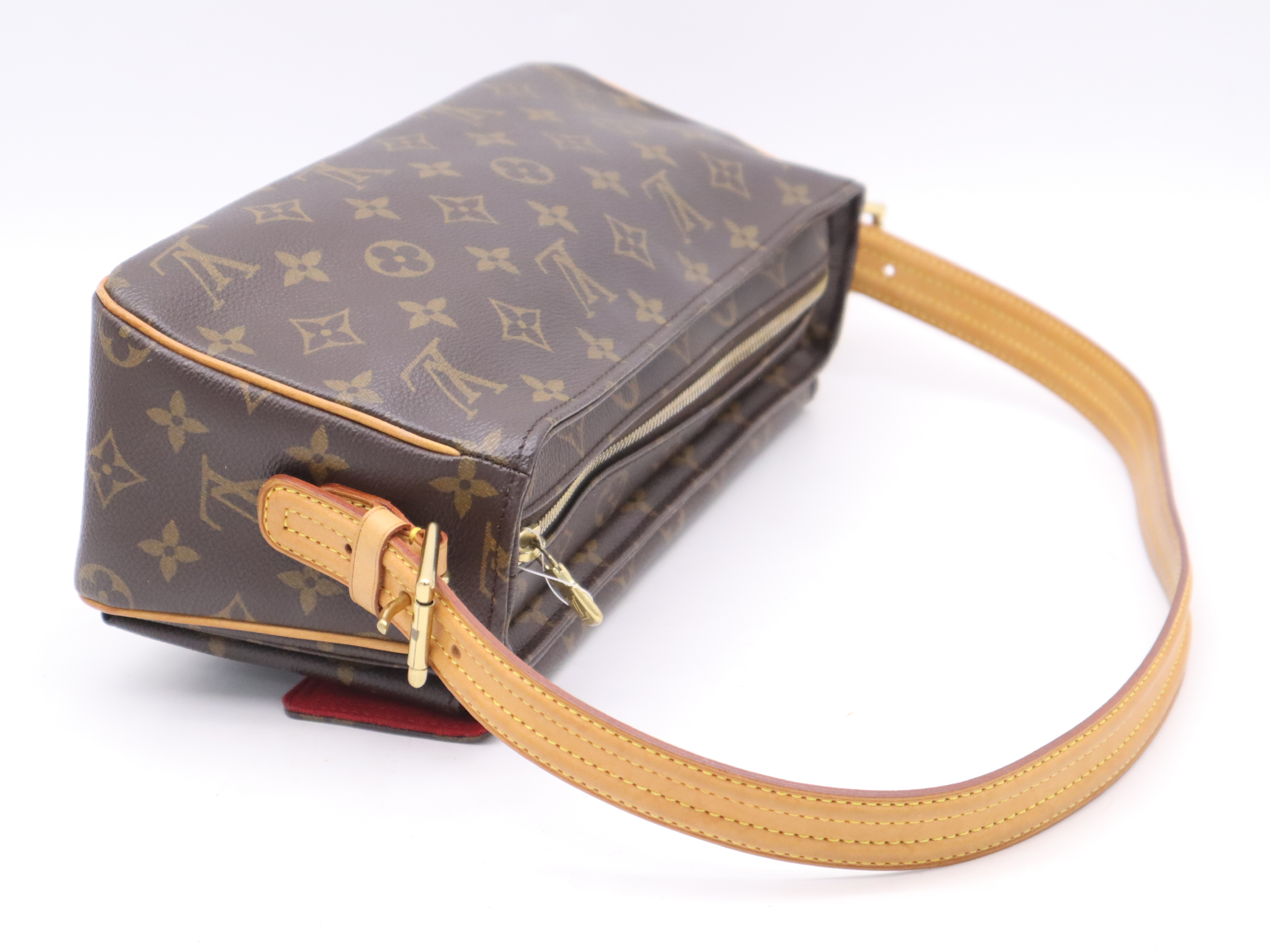 M51164 Monogram Viva Cite MM Shoulder Bag — view 6