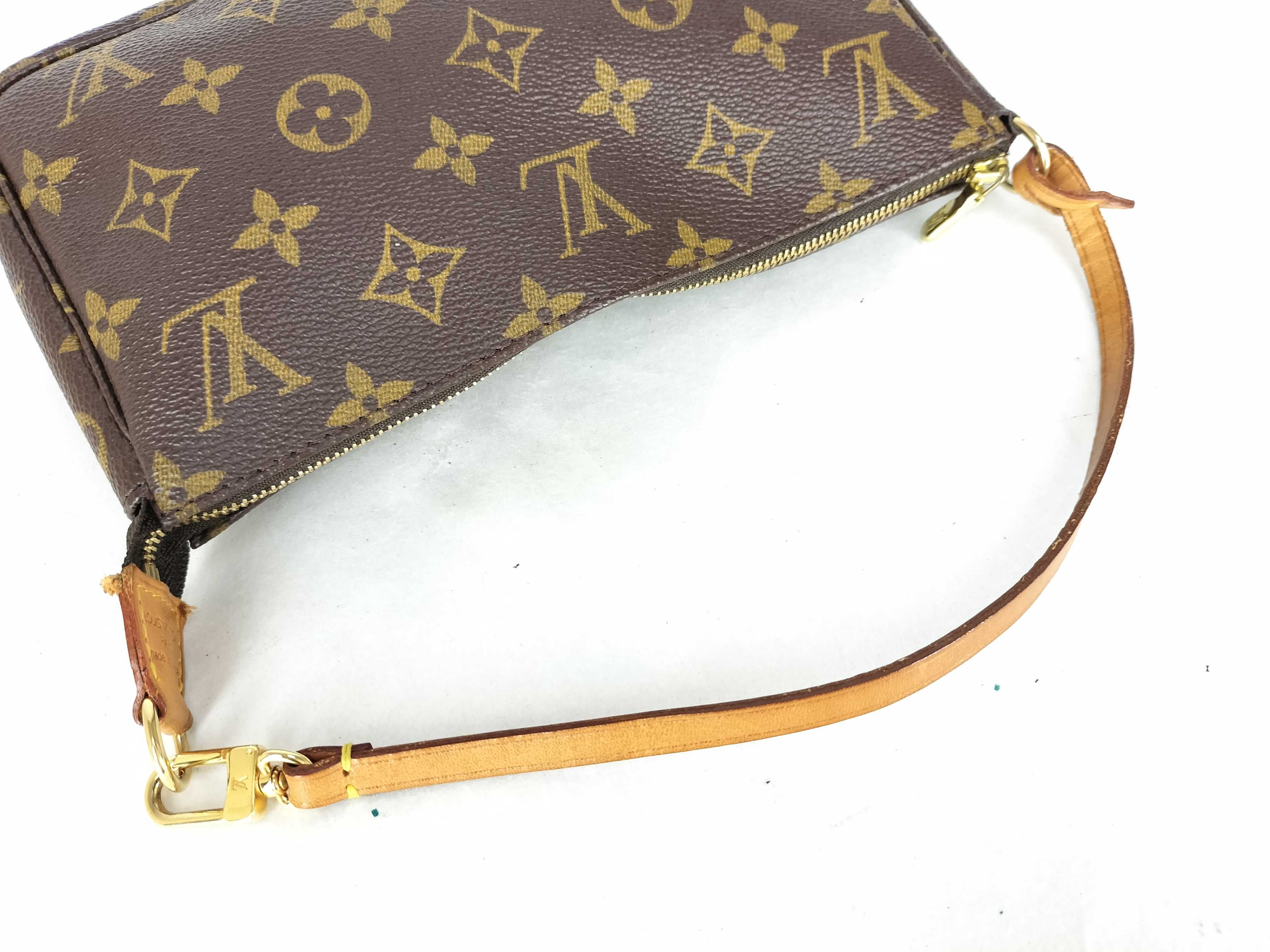 Monogram LV Pouch — view 3