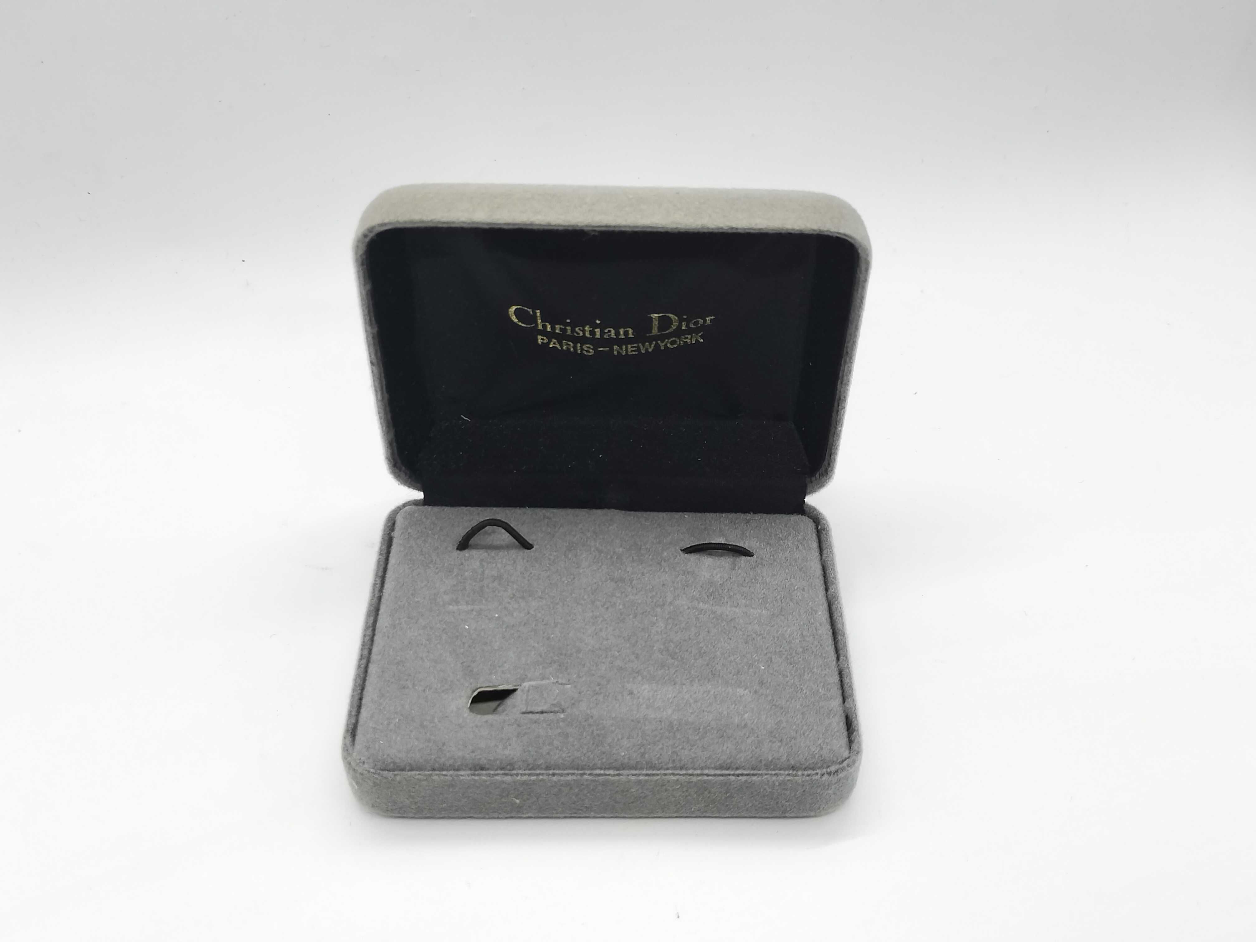 Gold Cufflinks Tie Clip & Cufflinks — view 10