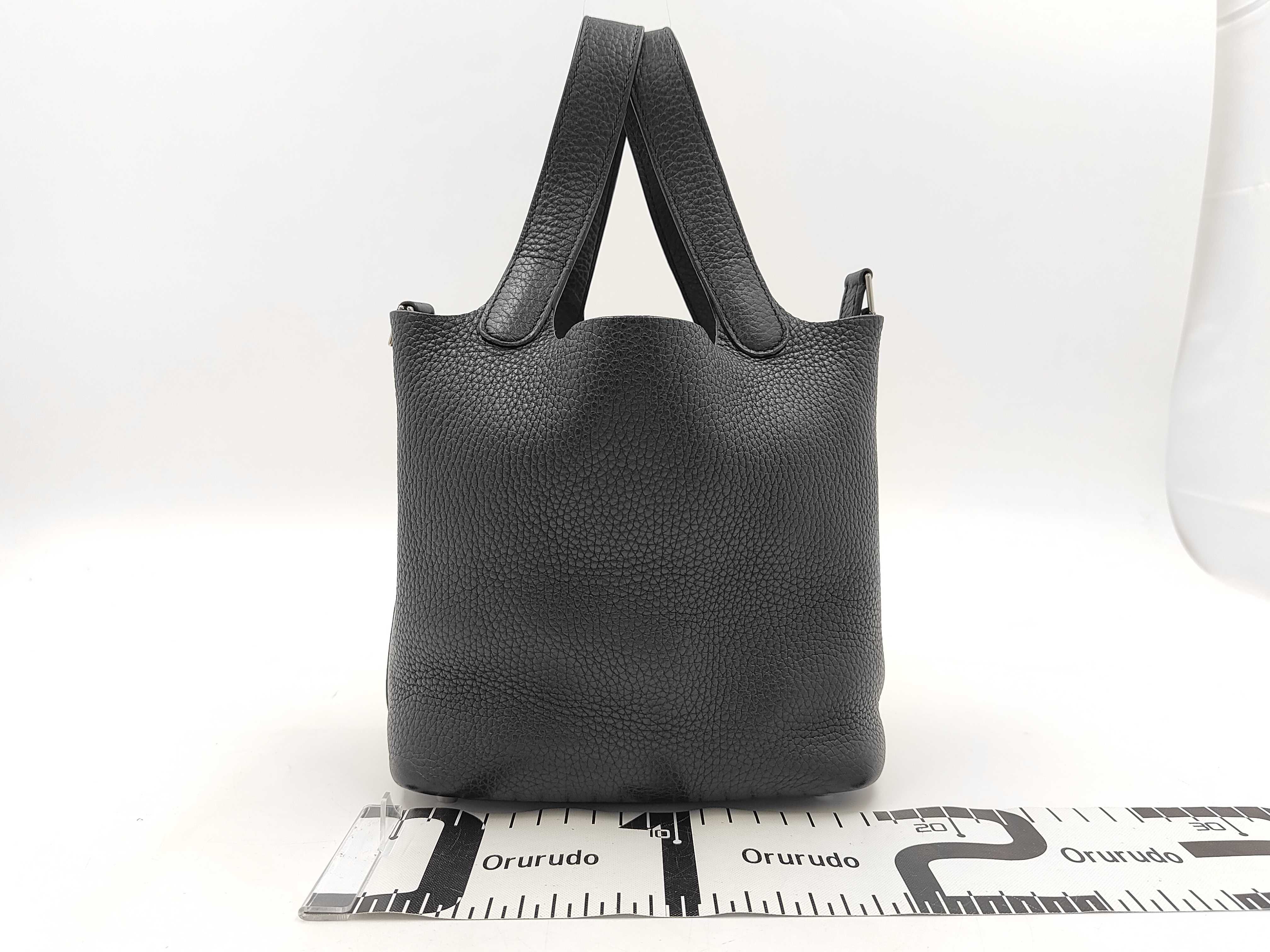 Picotin Lock PM Taurillon Leather Black Y Stamp Silver Handbag — view 2