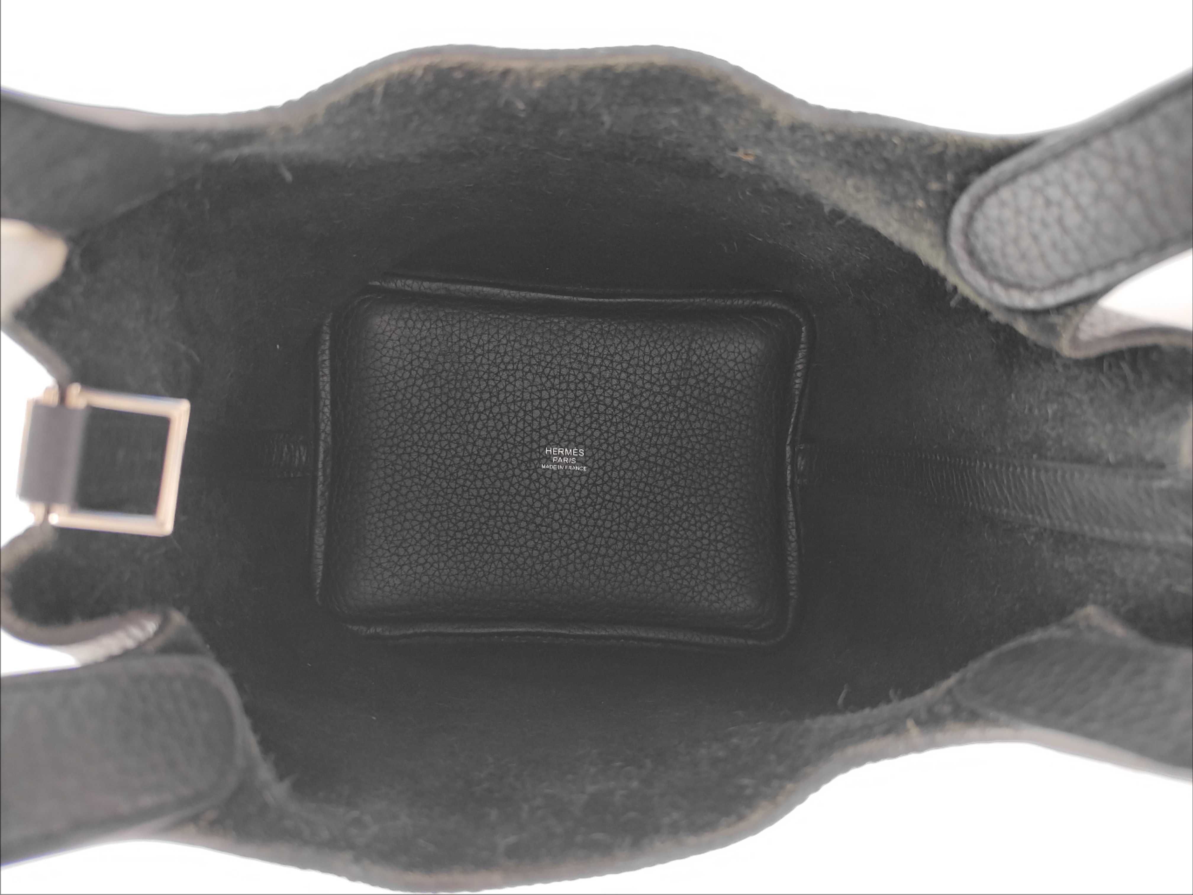 Picotin Lock PM Taurillon Leather Black Y Stamp Silver Handbag — view 9