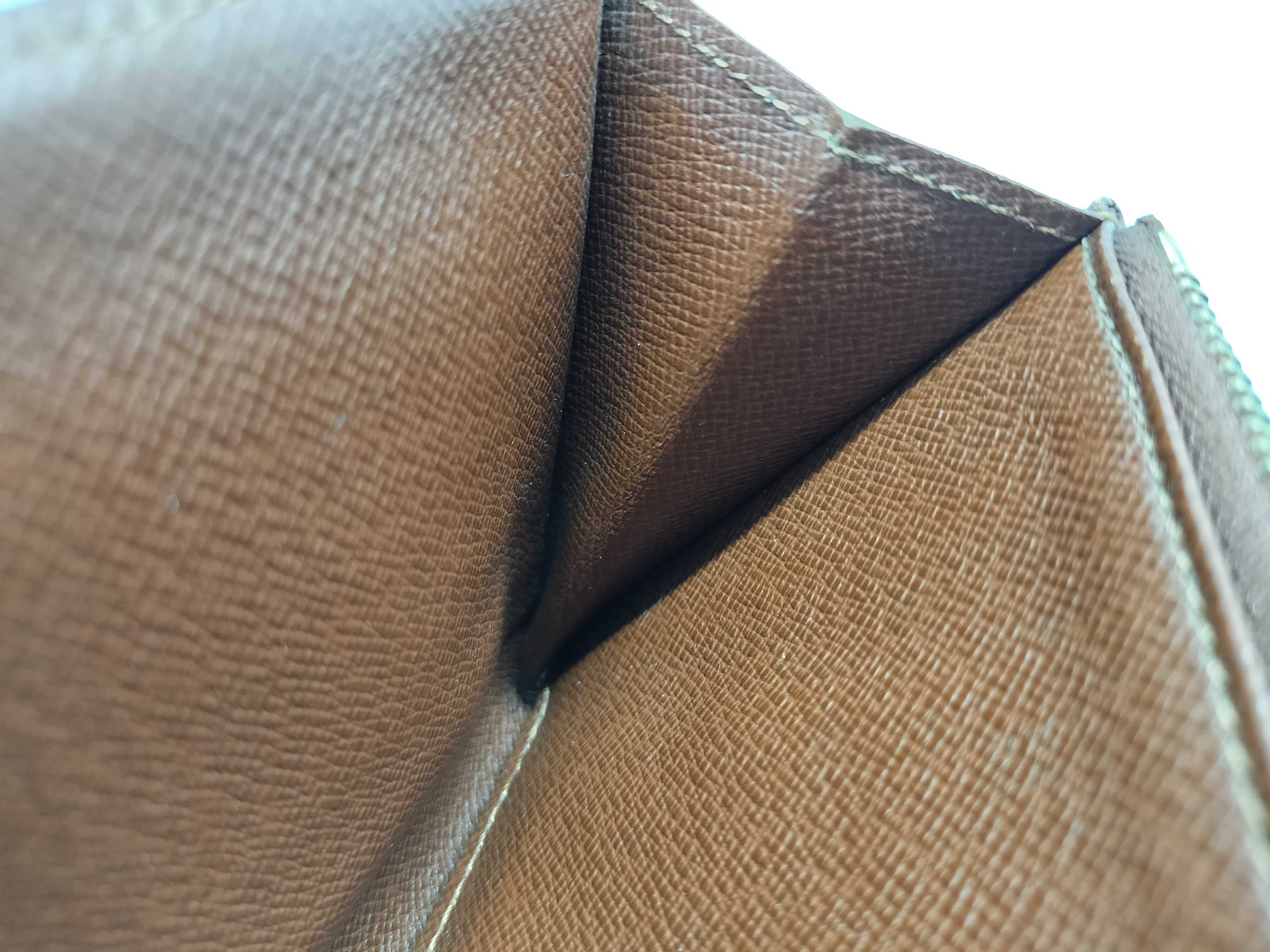 Monogram Portefeuille Sarah Wallet — view 11
