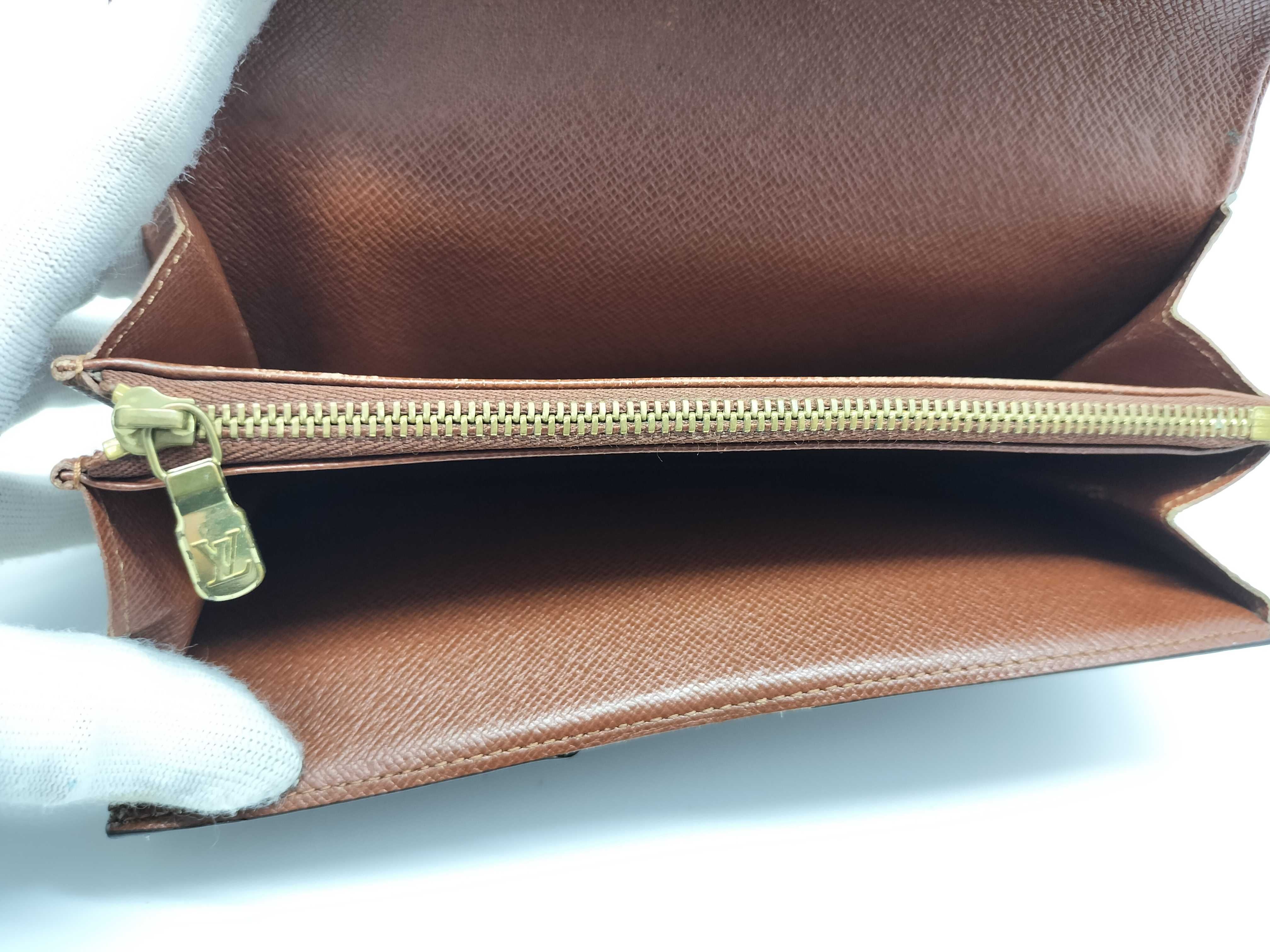 Monogram Portefeuille Sarah Wallet — view 8