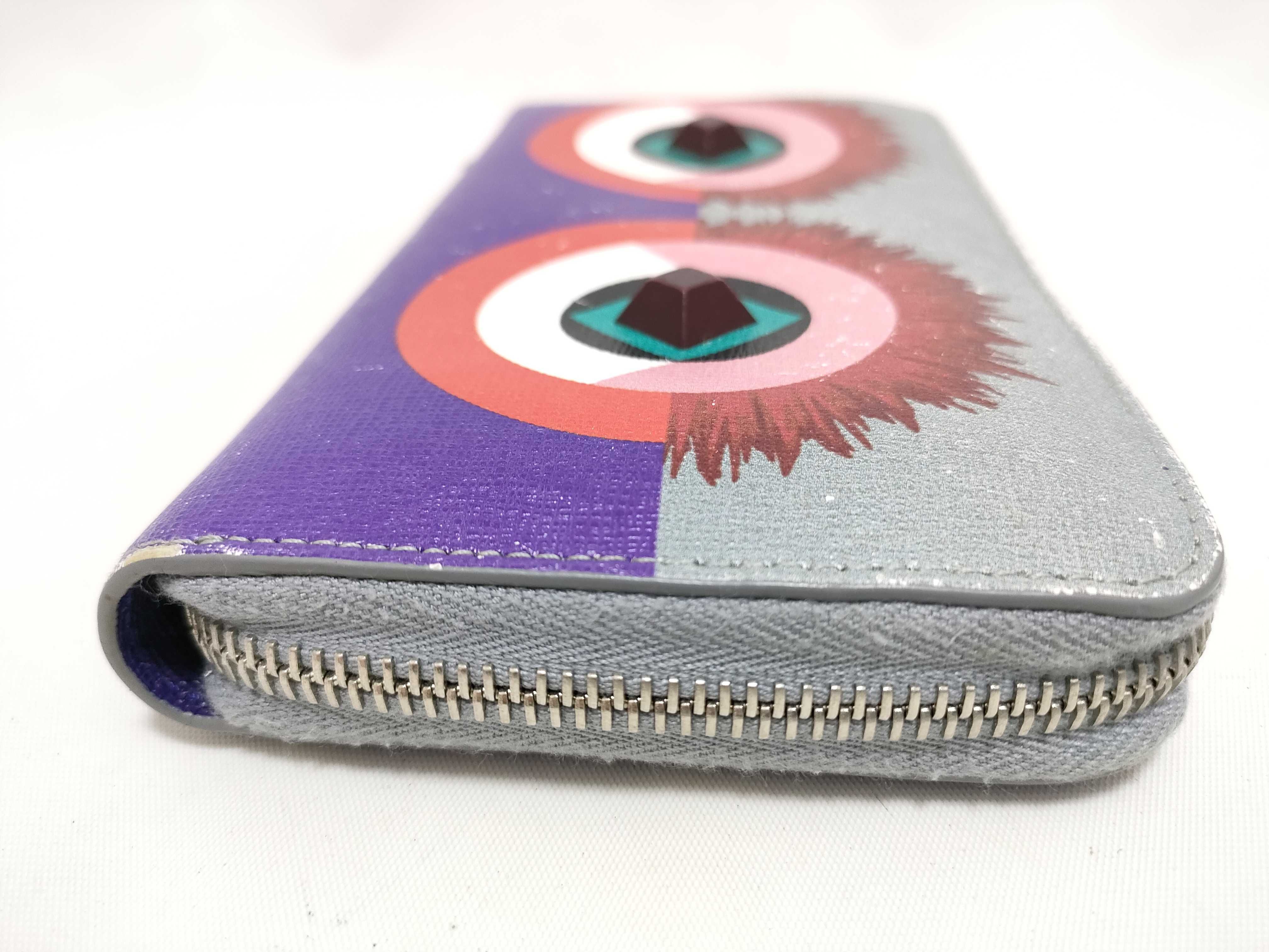 wallet — view 5