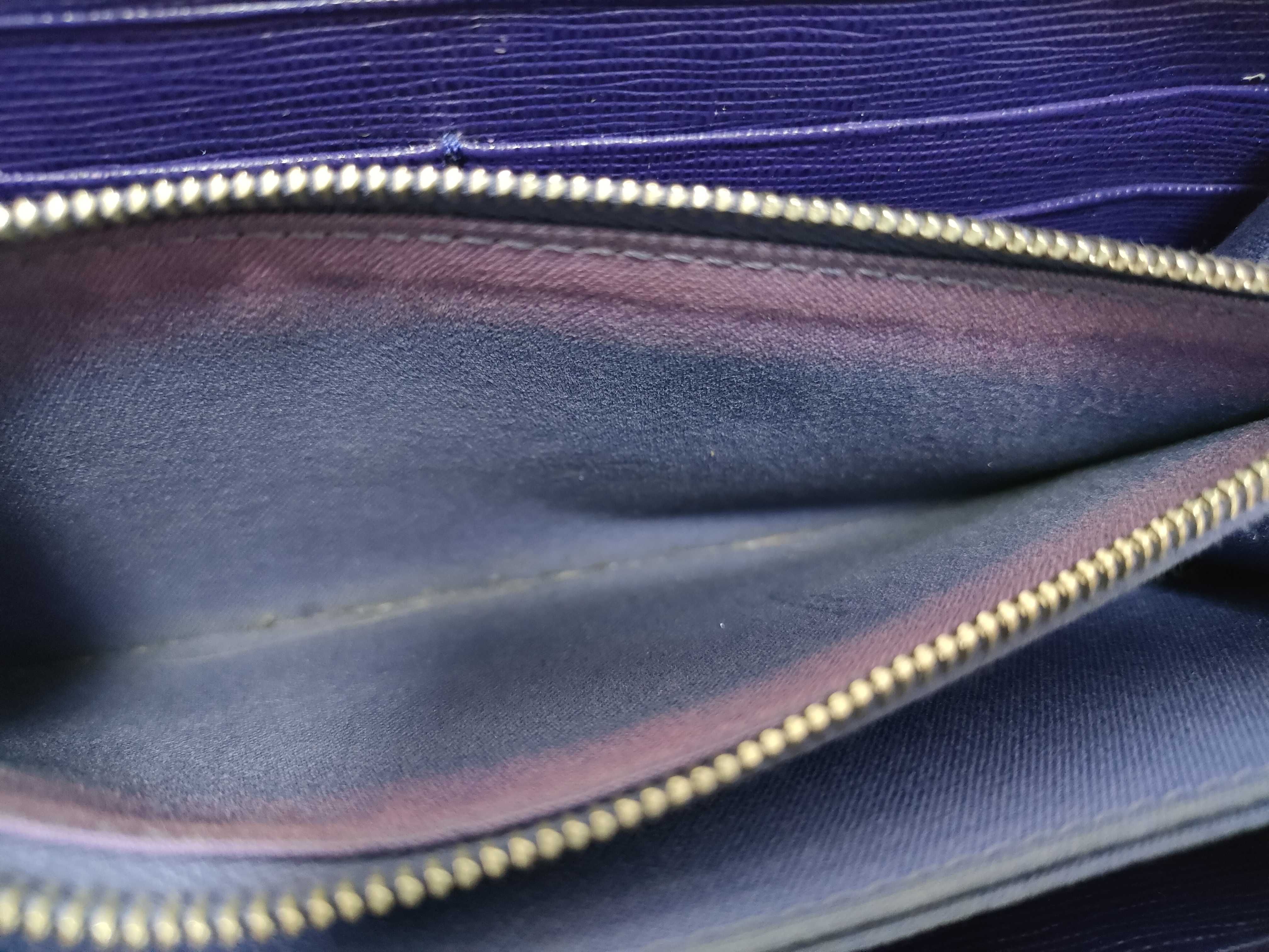 wallet — view 10