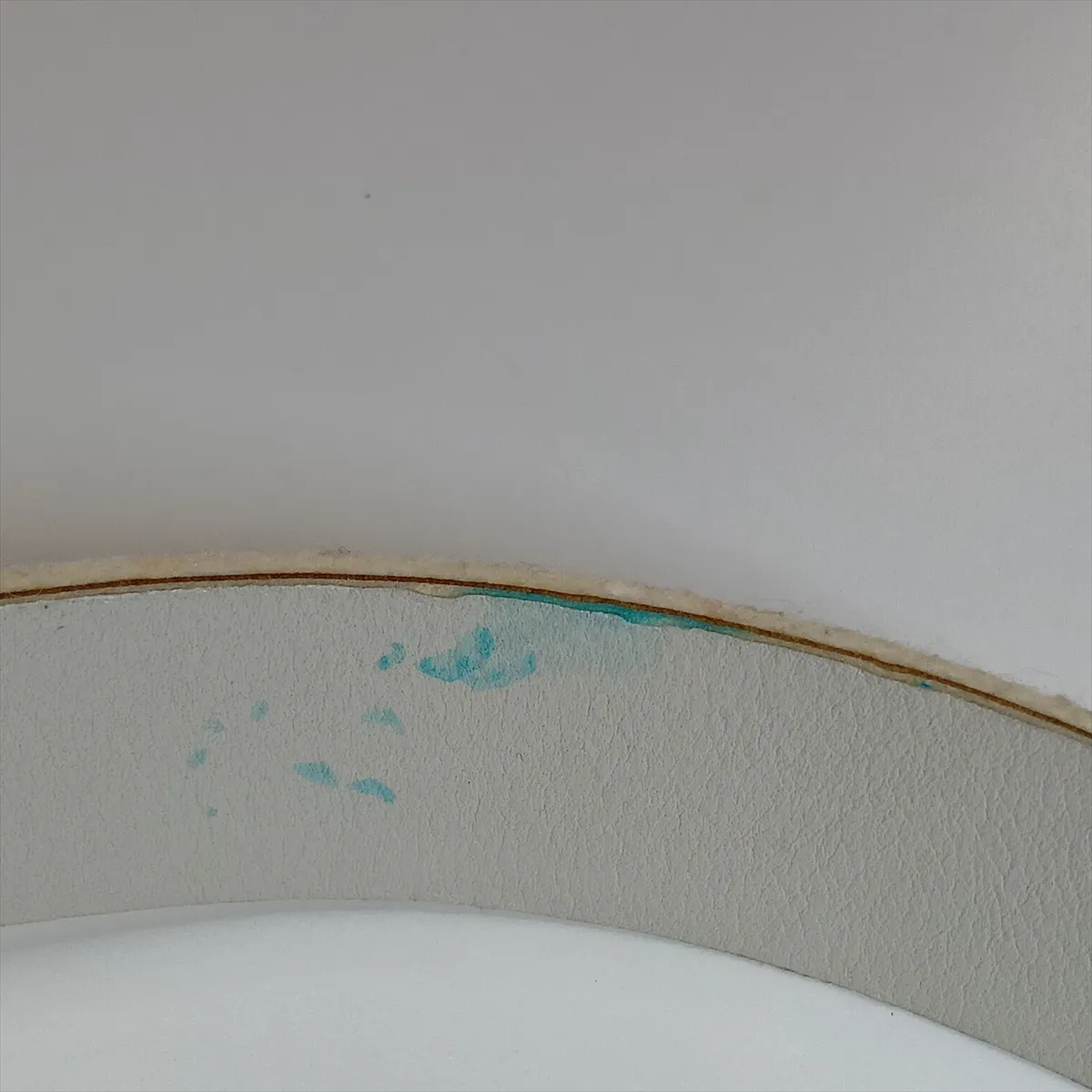 Ribbon 02A Belt, Size 75, Felt x Leather, Ivory. Shows signs of — view 7