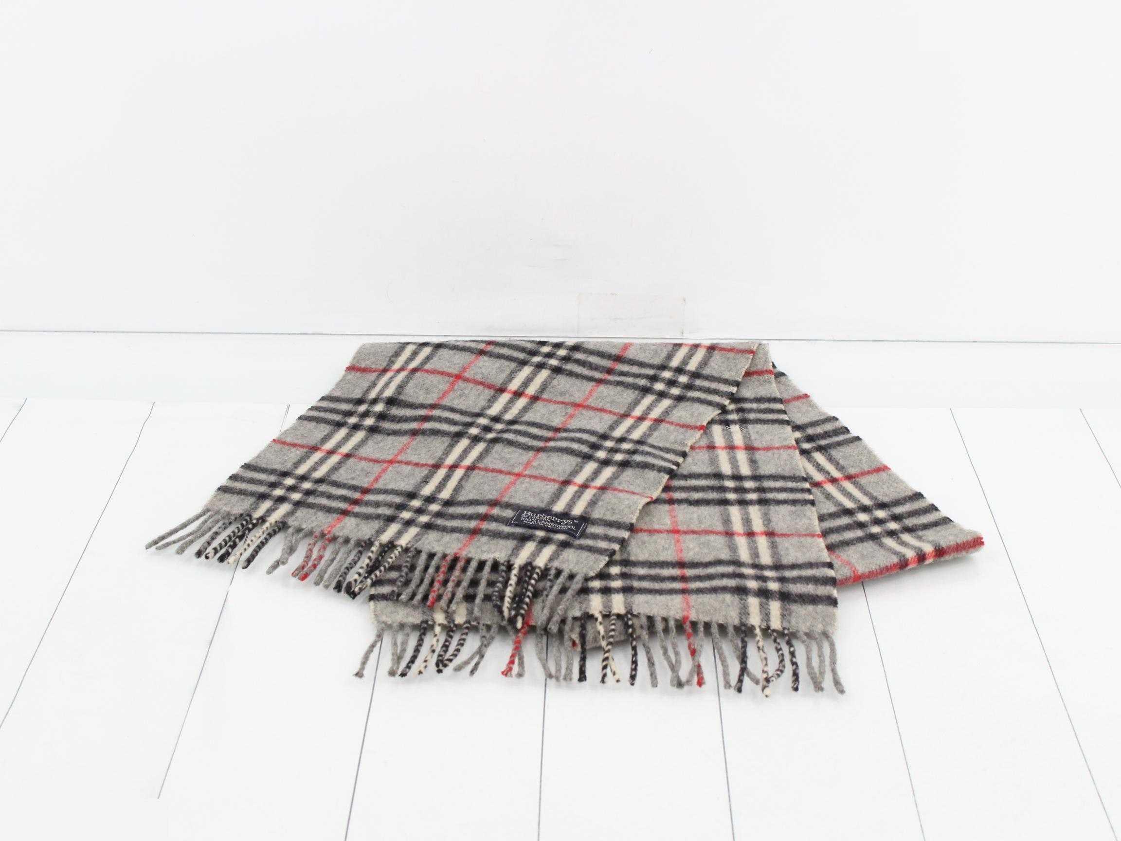 Other lines: Small items, accessories, and scarves — view 2