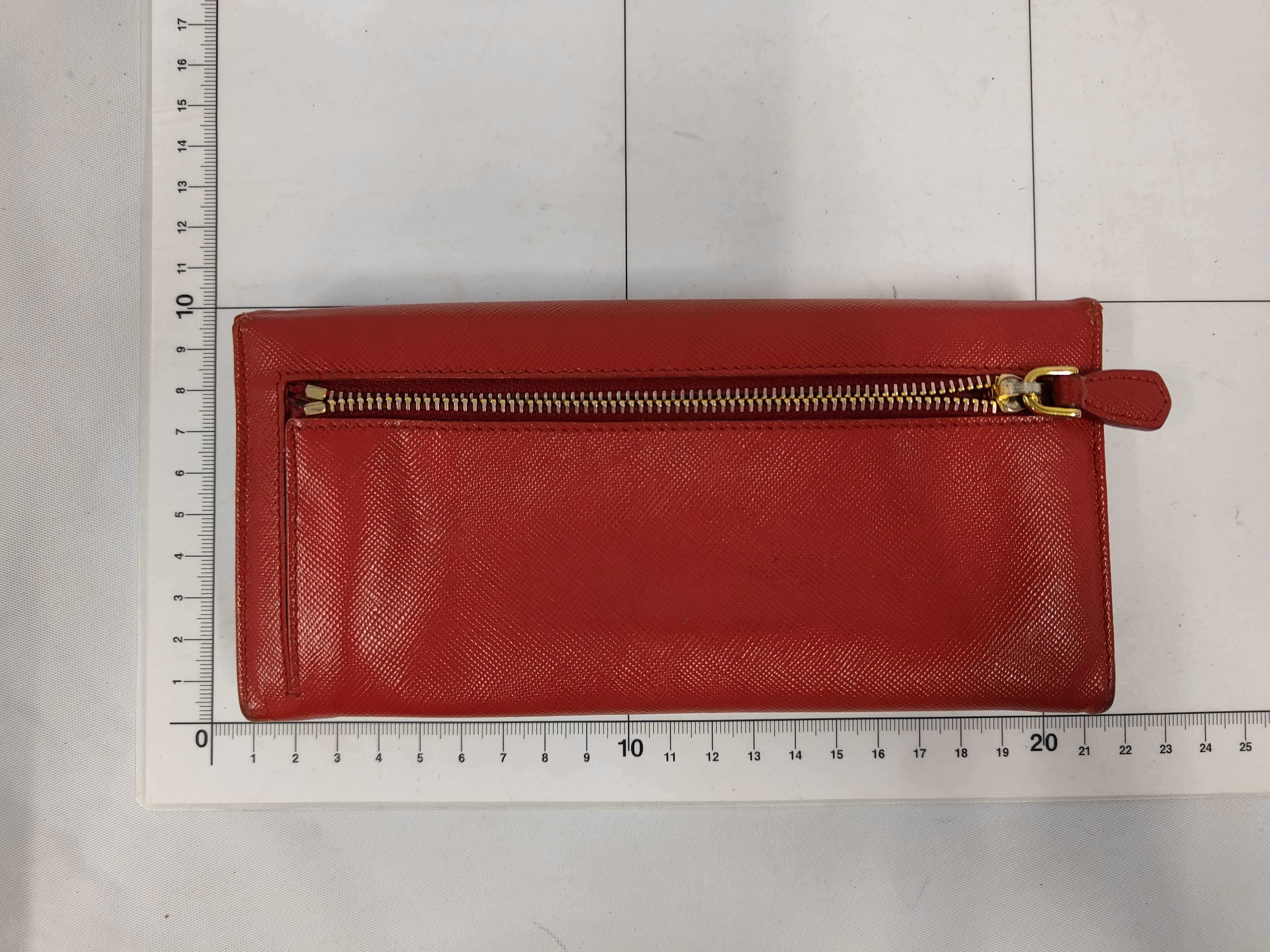 wallet, red, with triangle logo. — view 2