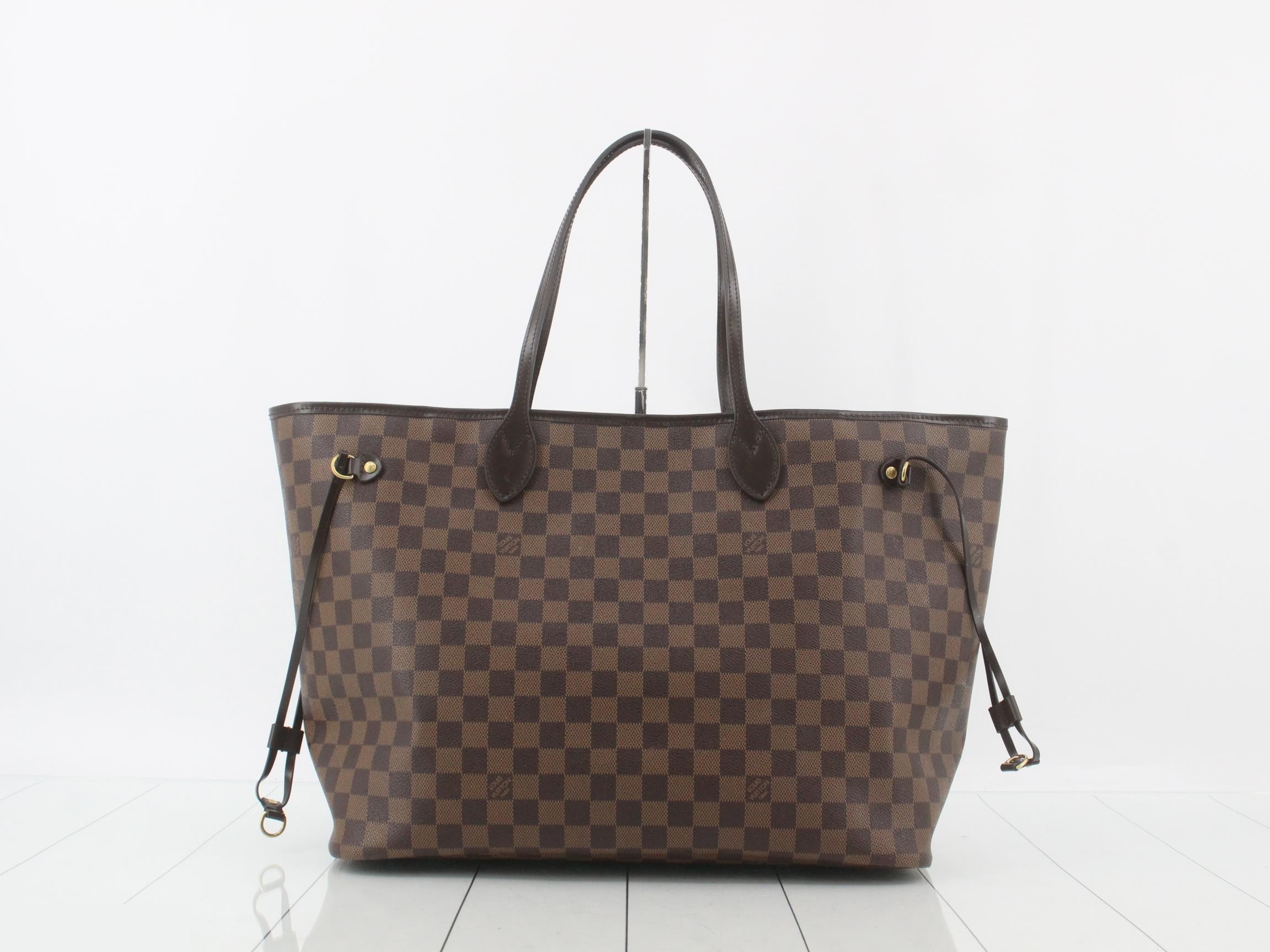 Damier Neverfull GM Tote Bag — view 2