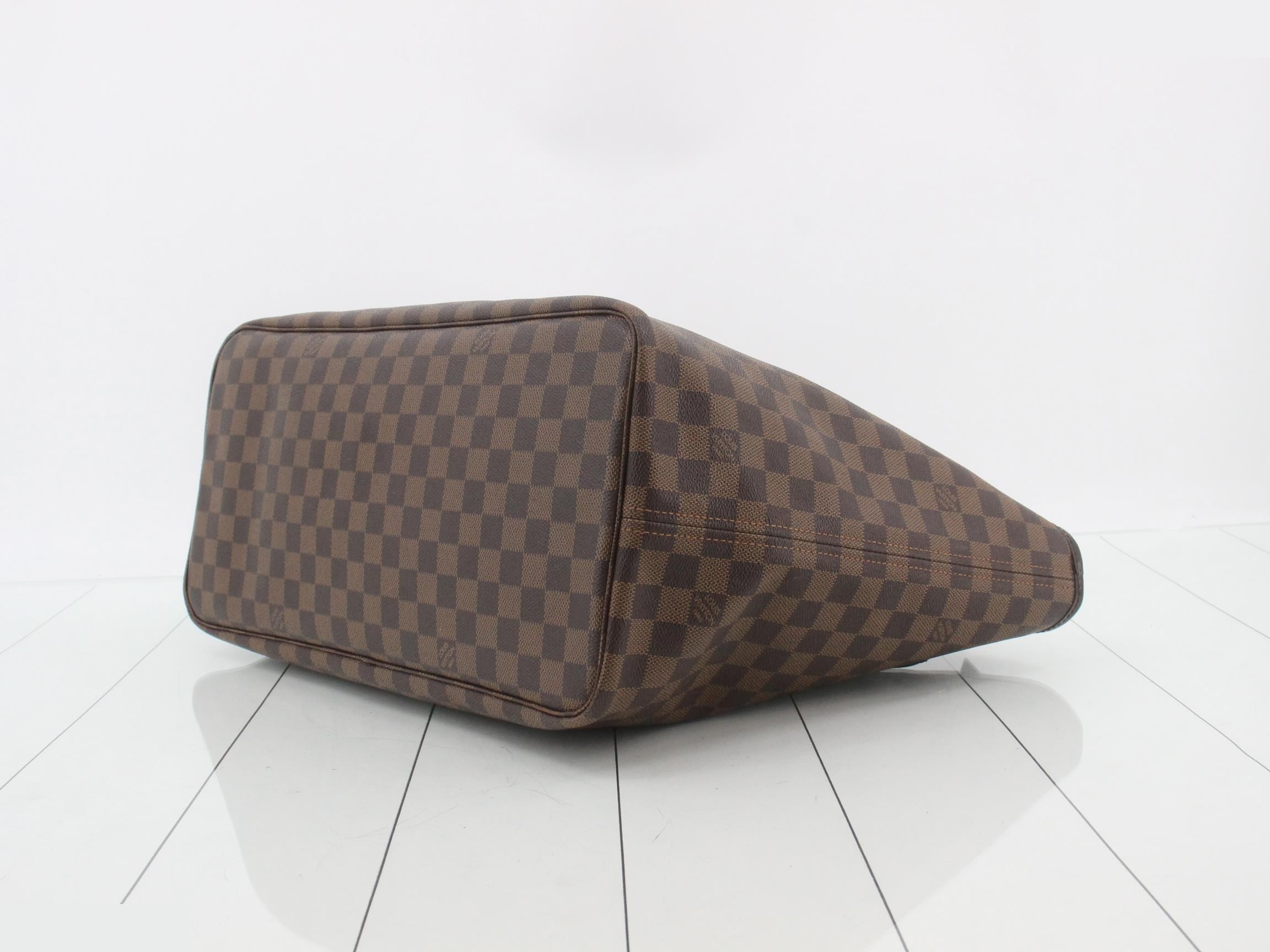 Damier Neverfull GM Tote Bag — view 6