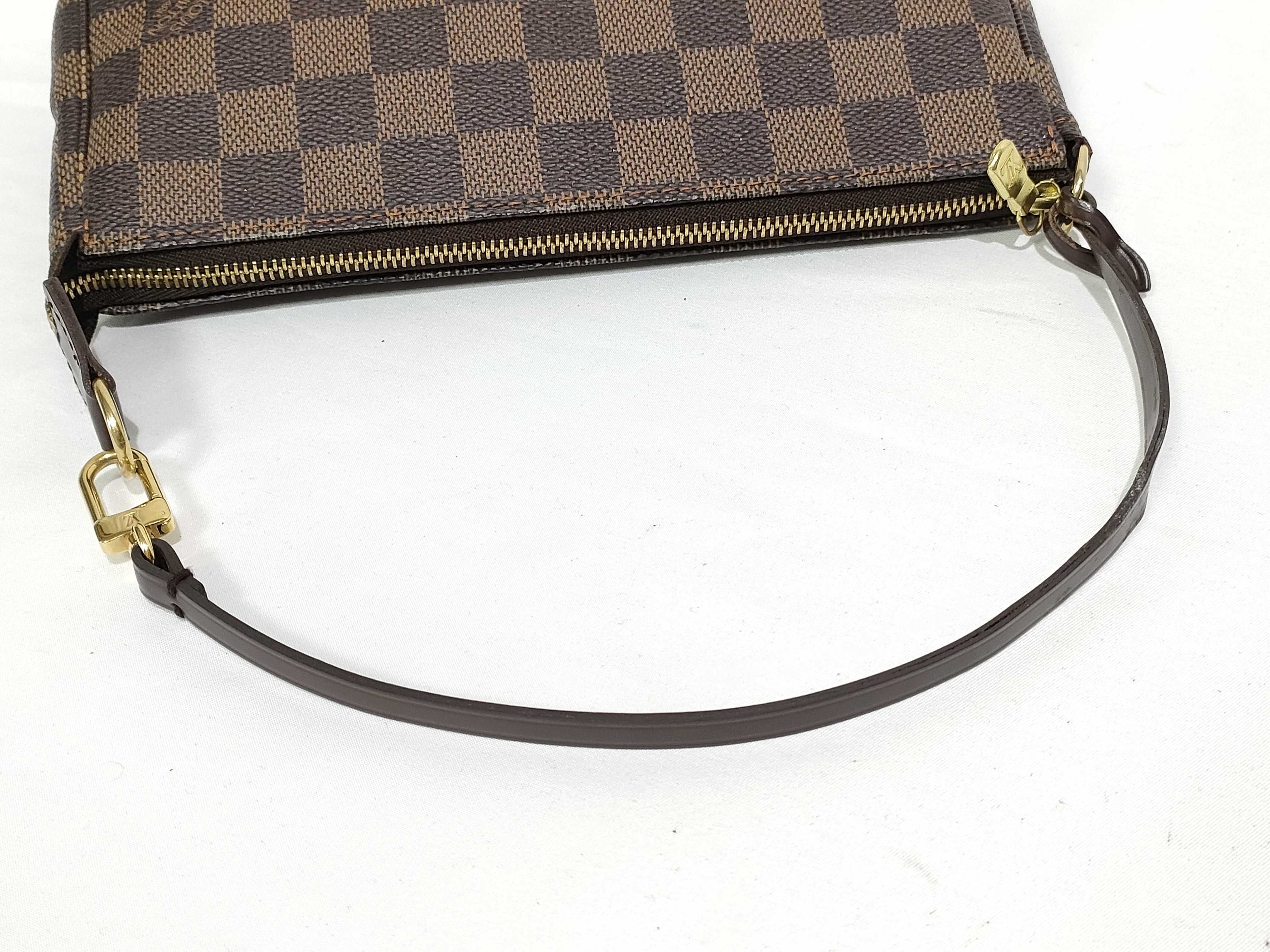 Damier N51985 Pochette Accessoires Pouch Handbag — view 3