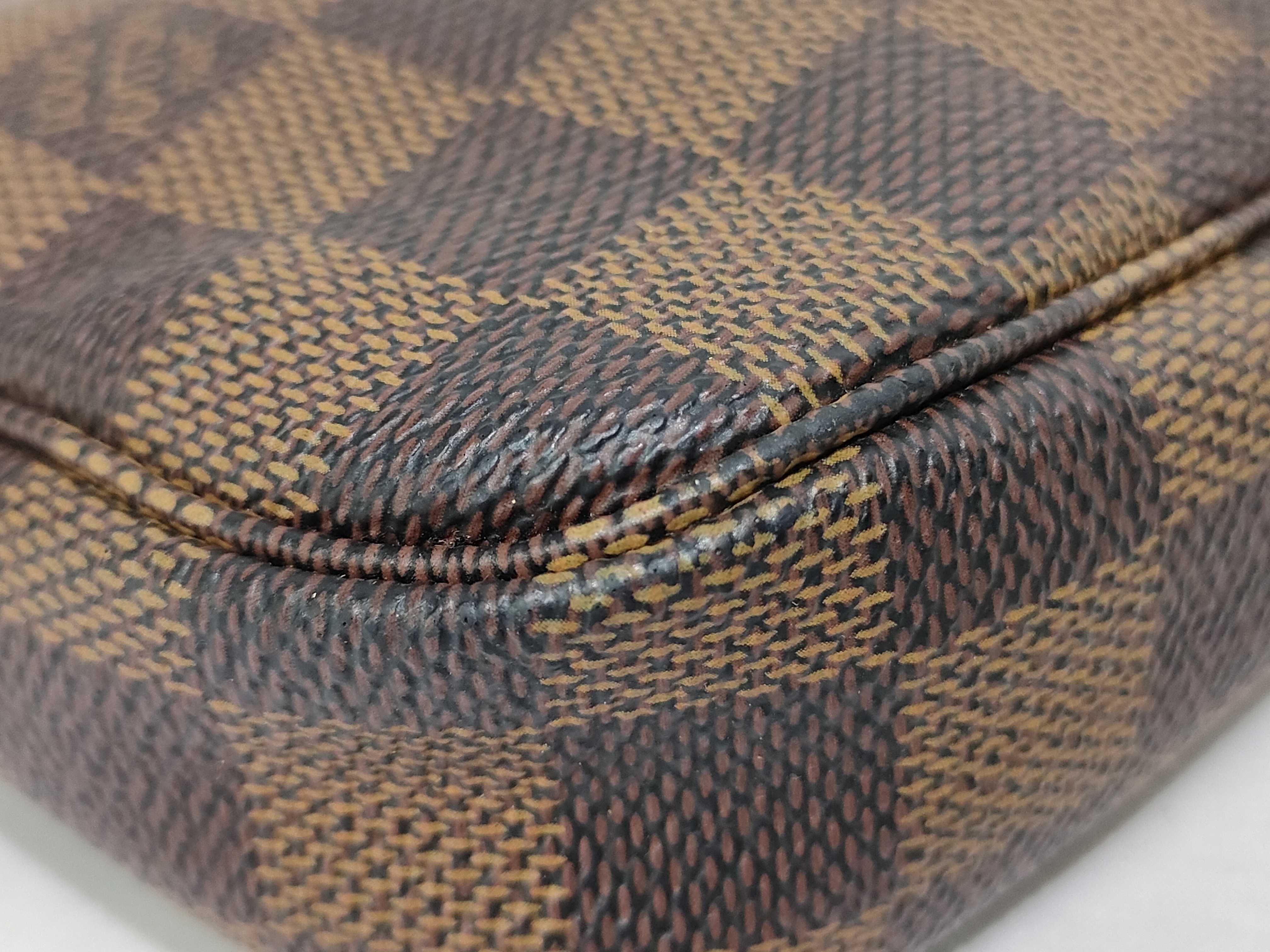 Damier N51985 Pochette Accessoires Pouch Handbag — view 6