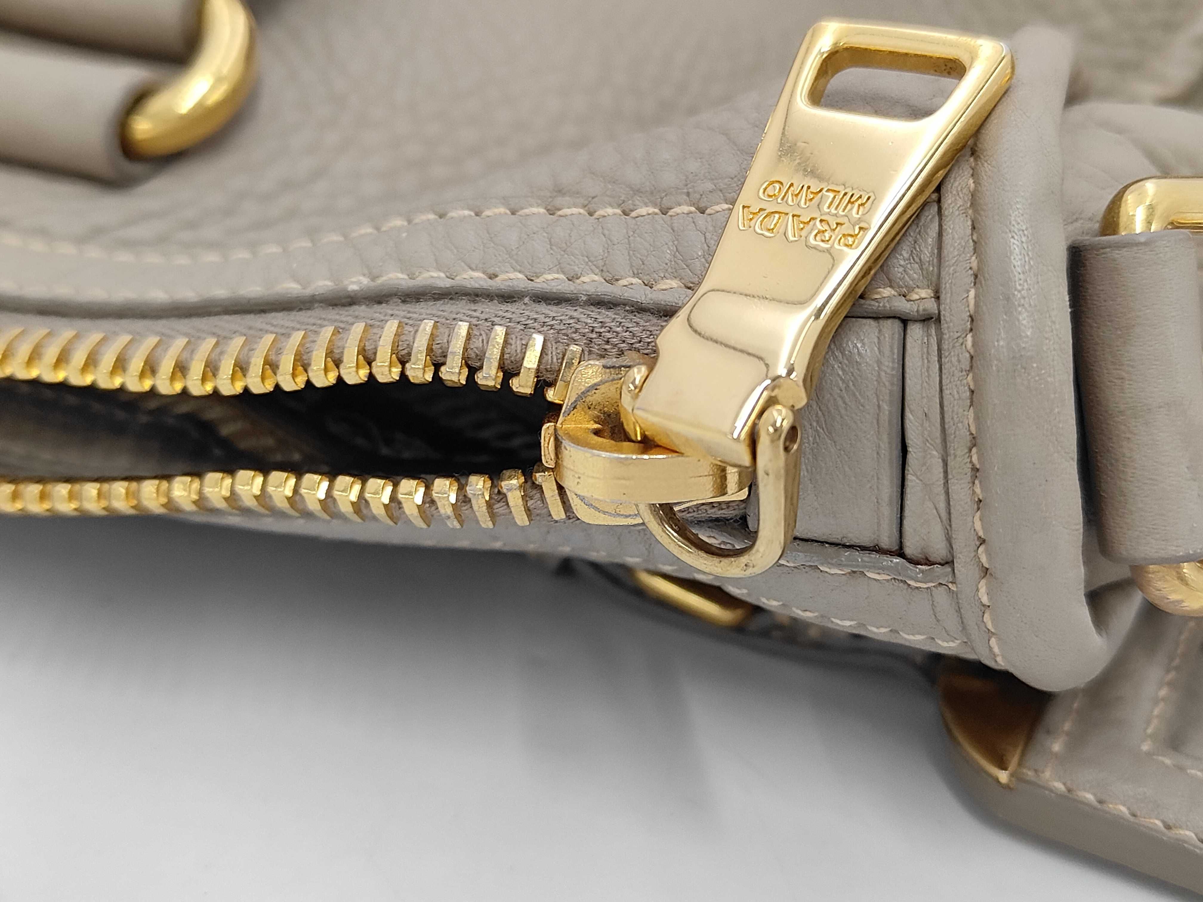Vitello Daino Motor Bag Handbag — view 10