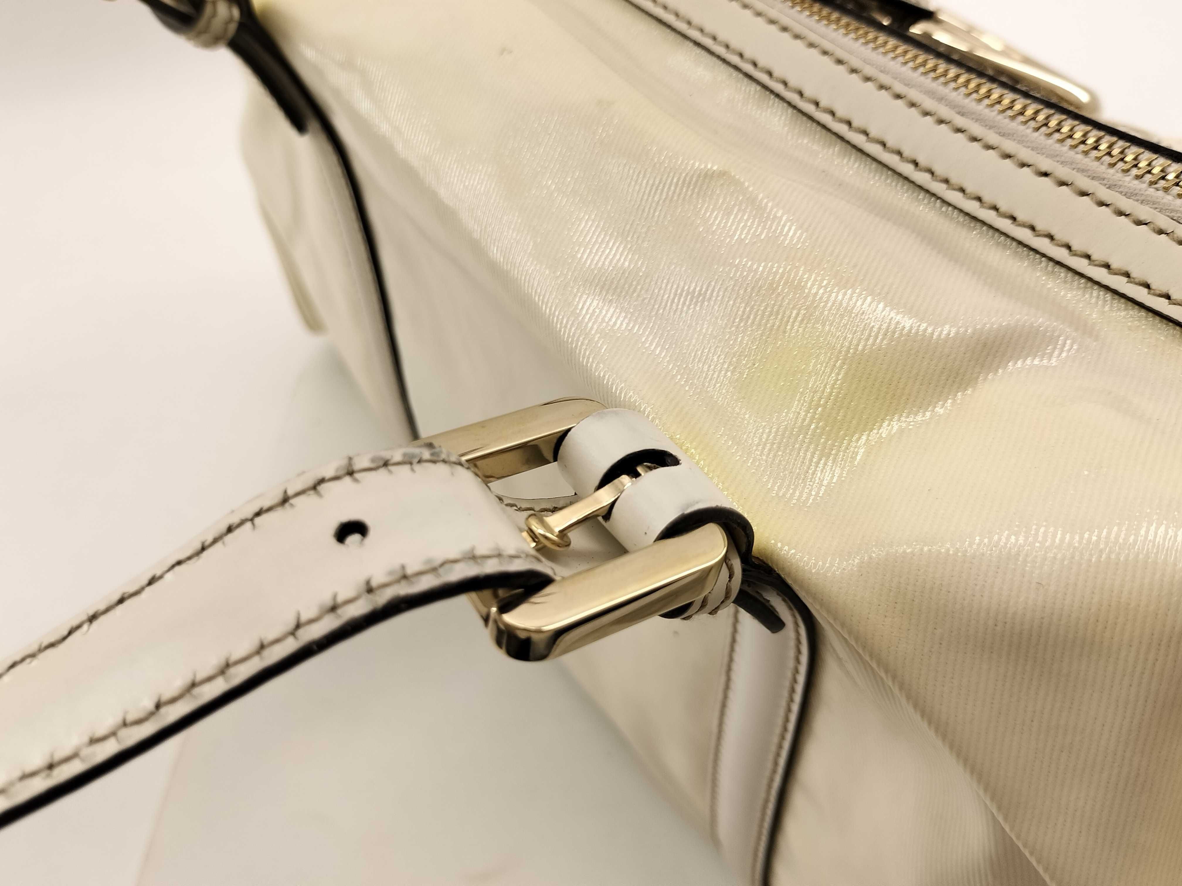 Interlocking G / 170010 001998 / Handbag / Leather Handbag — view 12