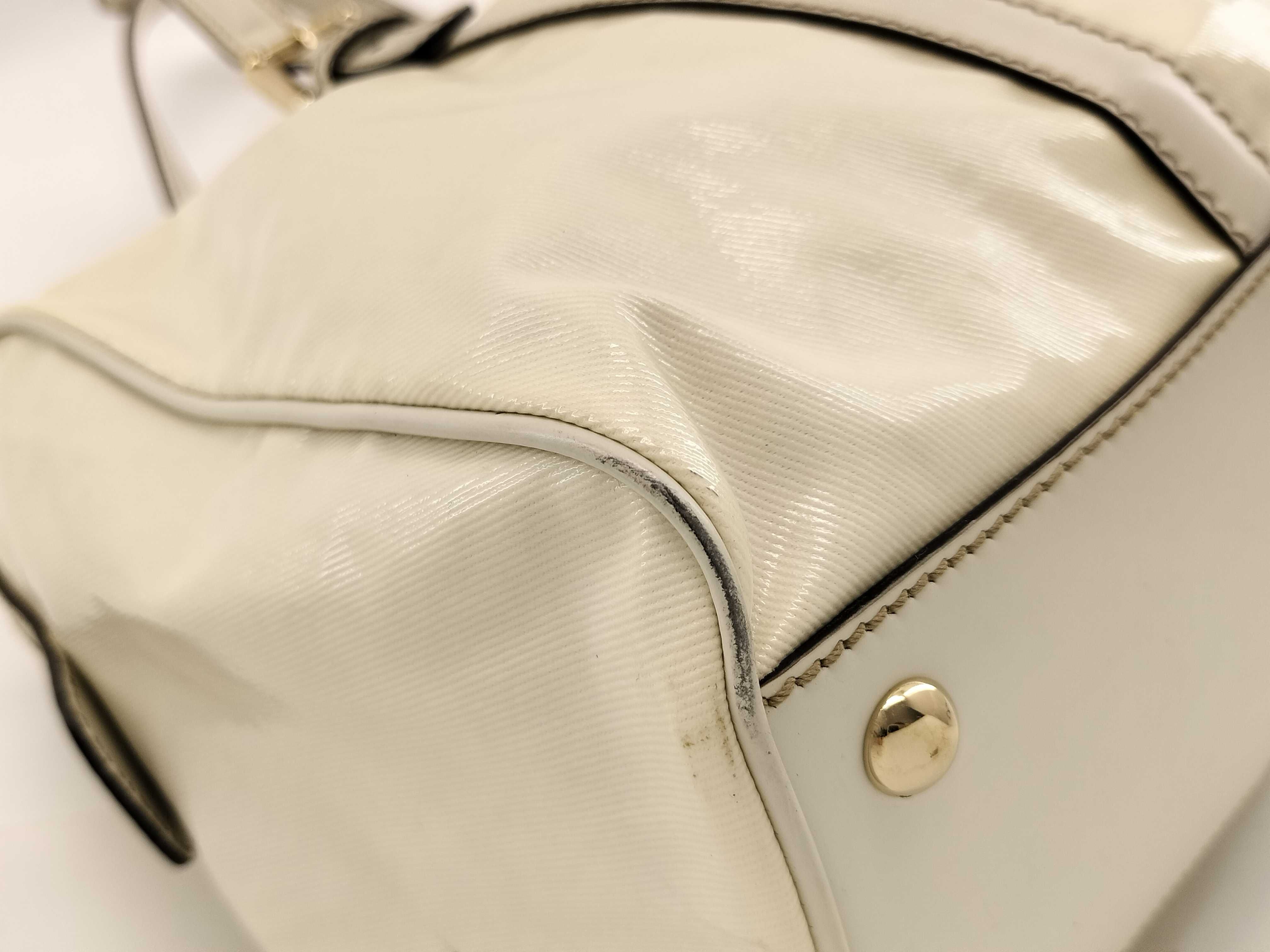 Interlocking G / 170010 001998 / Handbag / Leather Handbag — view 10