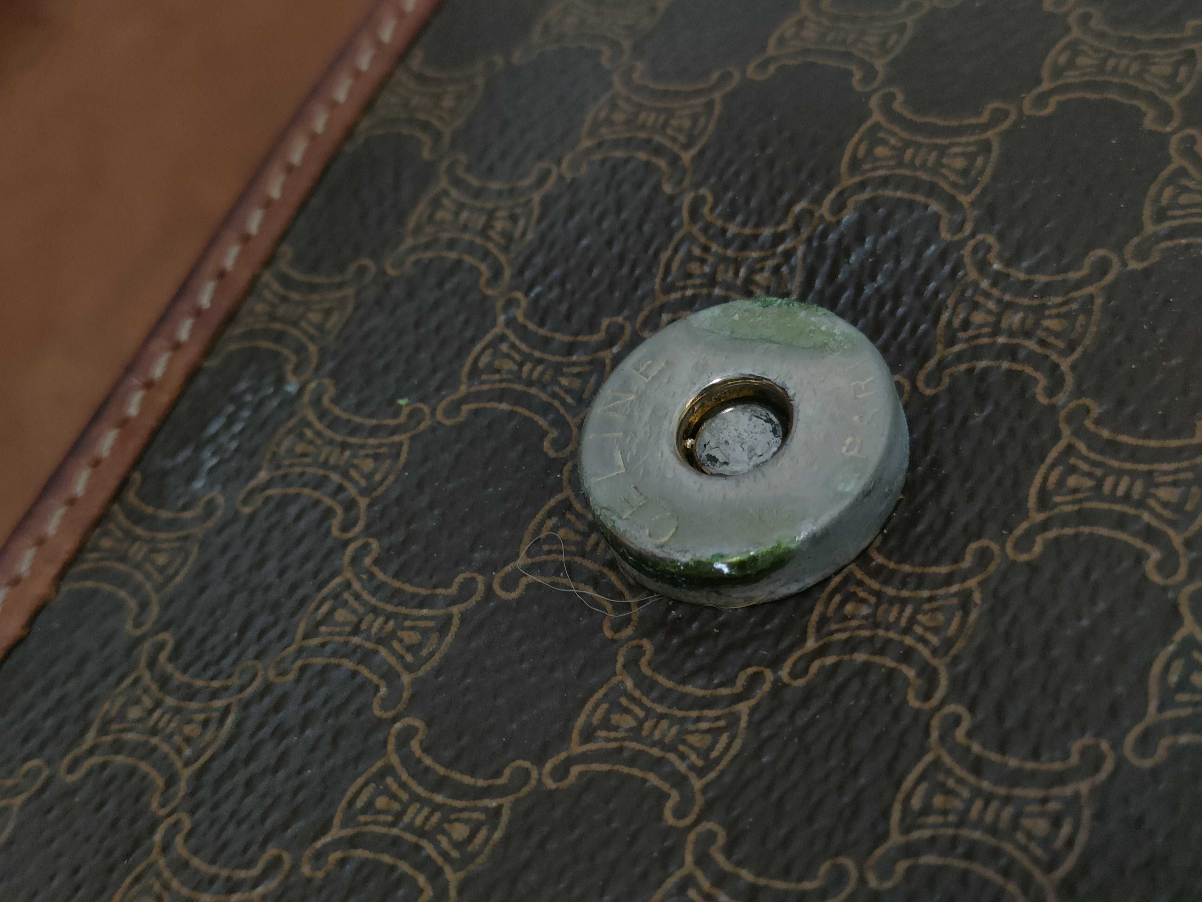 One-Shoulder Shoulder Bag — view 8