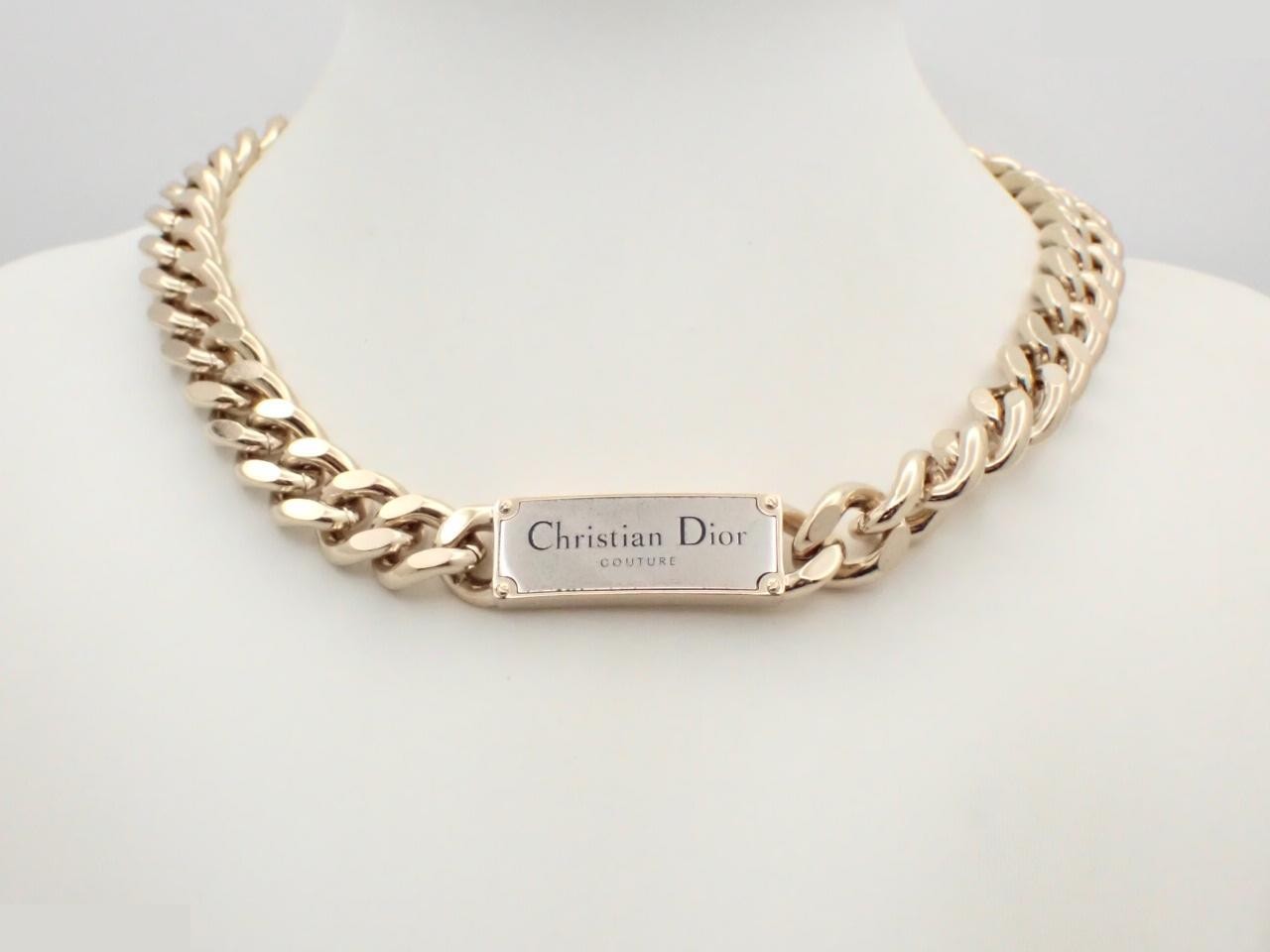 COUTURE Plate Choker Necklace — view 3