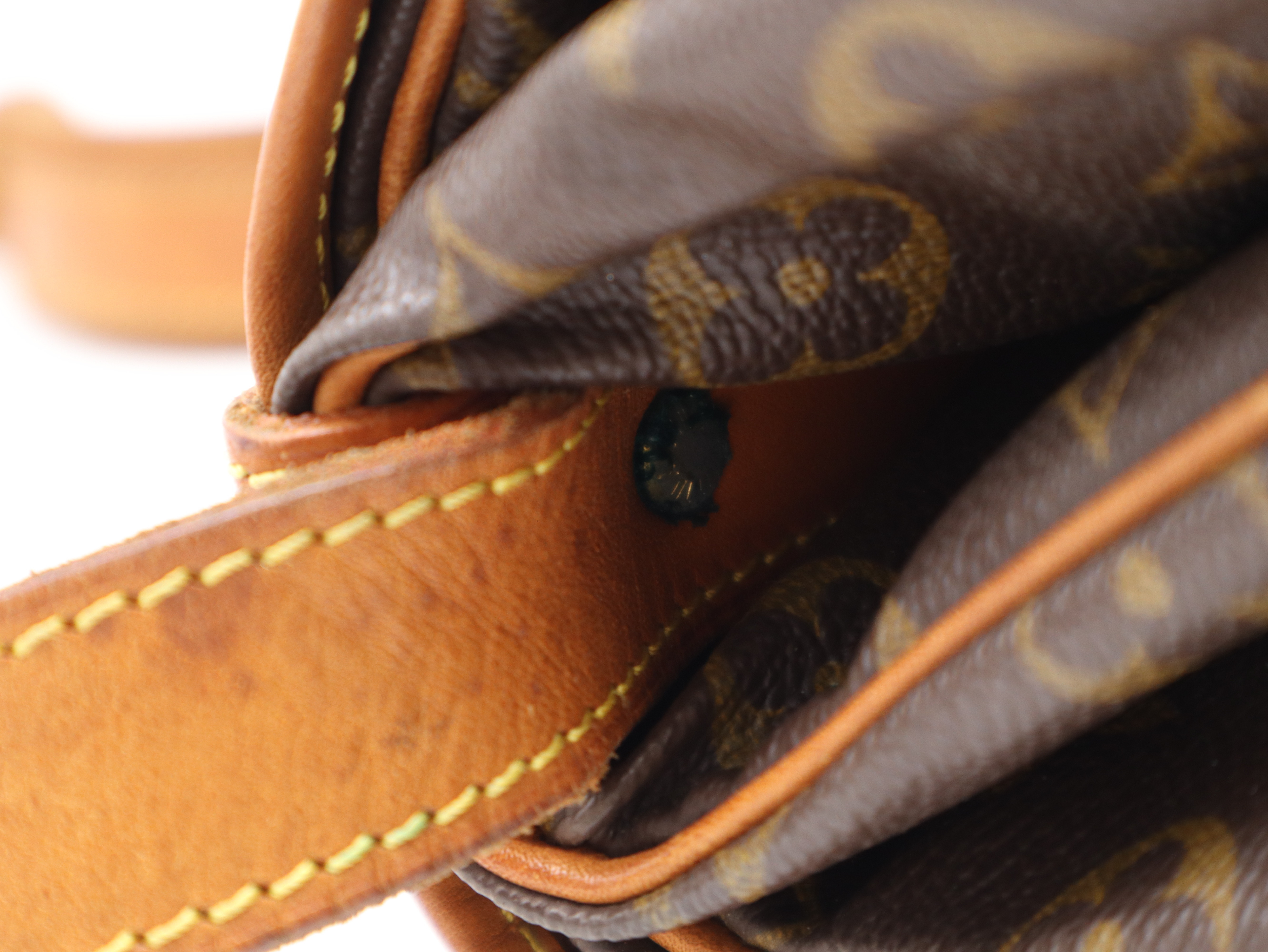 M42254 Monogram Saumur 35 Shoulder Bag — view 8