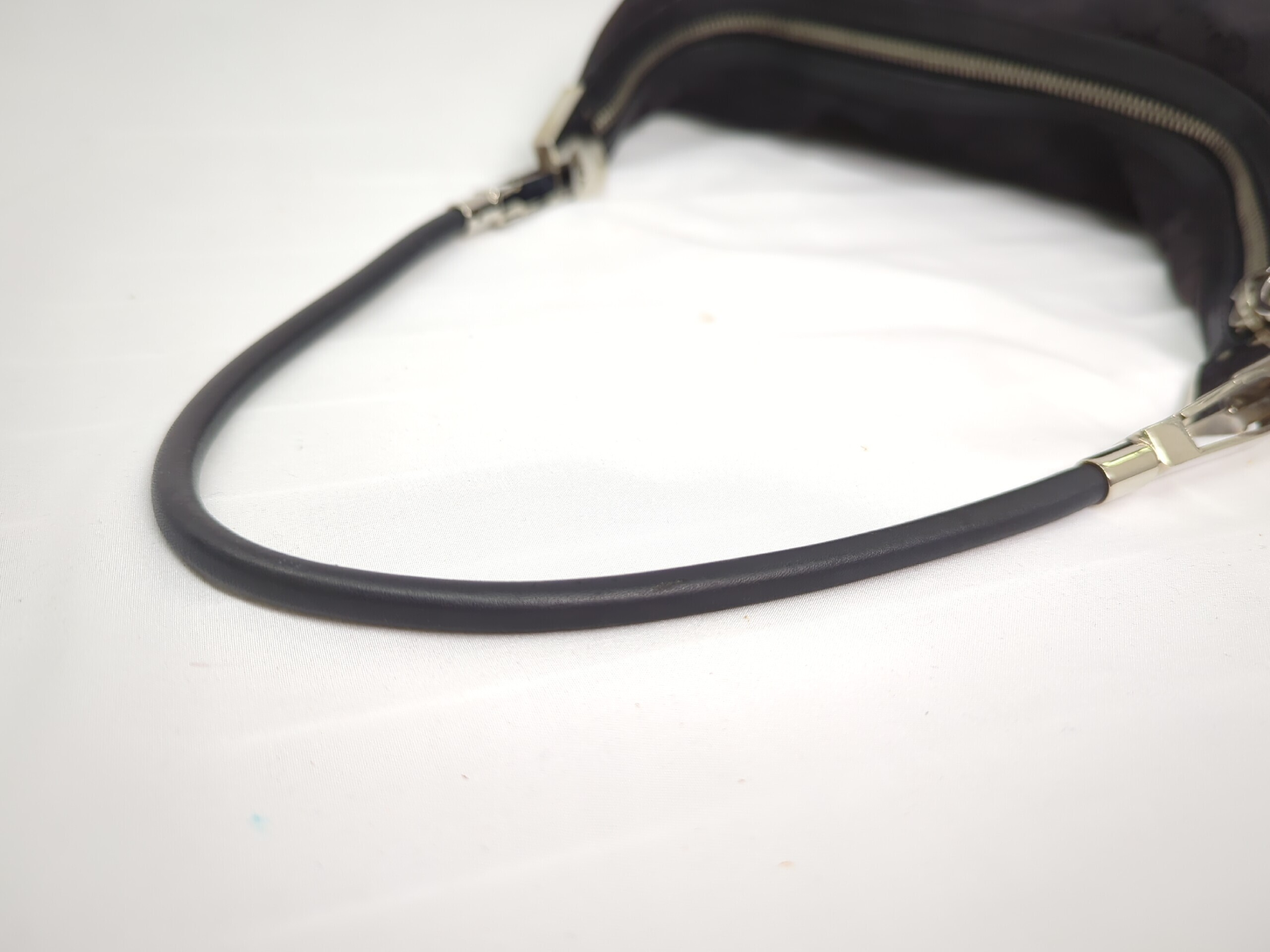 GG Canvas One-Shoulder Bag Handbag — view 6