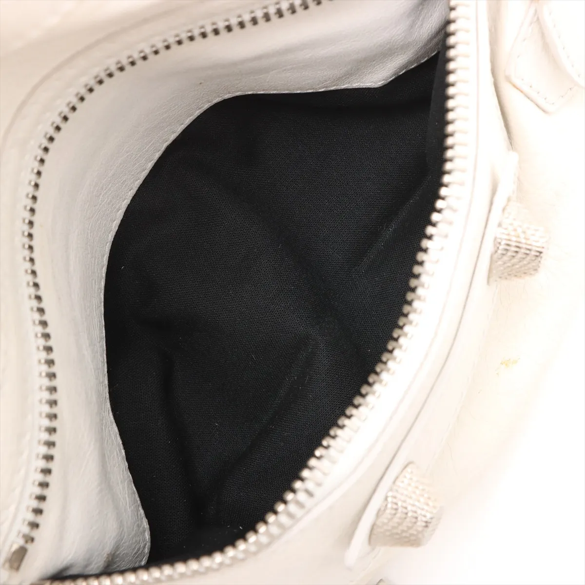 The Giant City Leather 2WAY Handbag White 173084 with Mirror — view 10