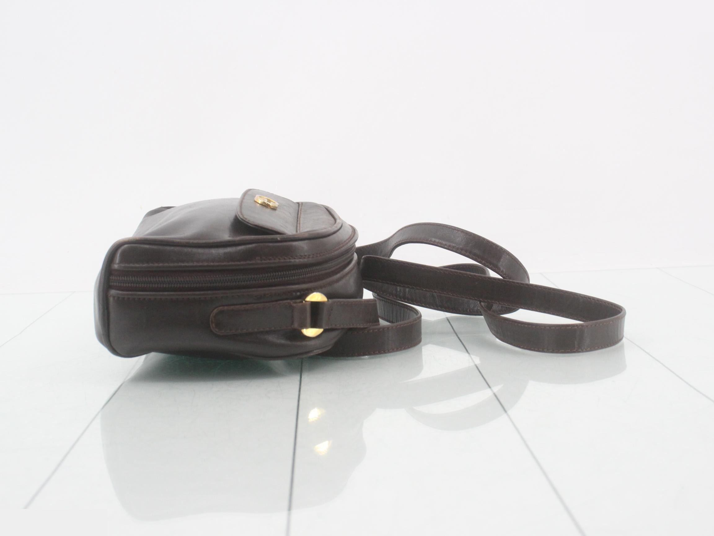 Small Shoulder Bag with Interlocking G Logo — view 3