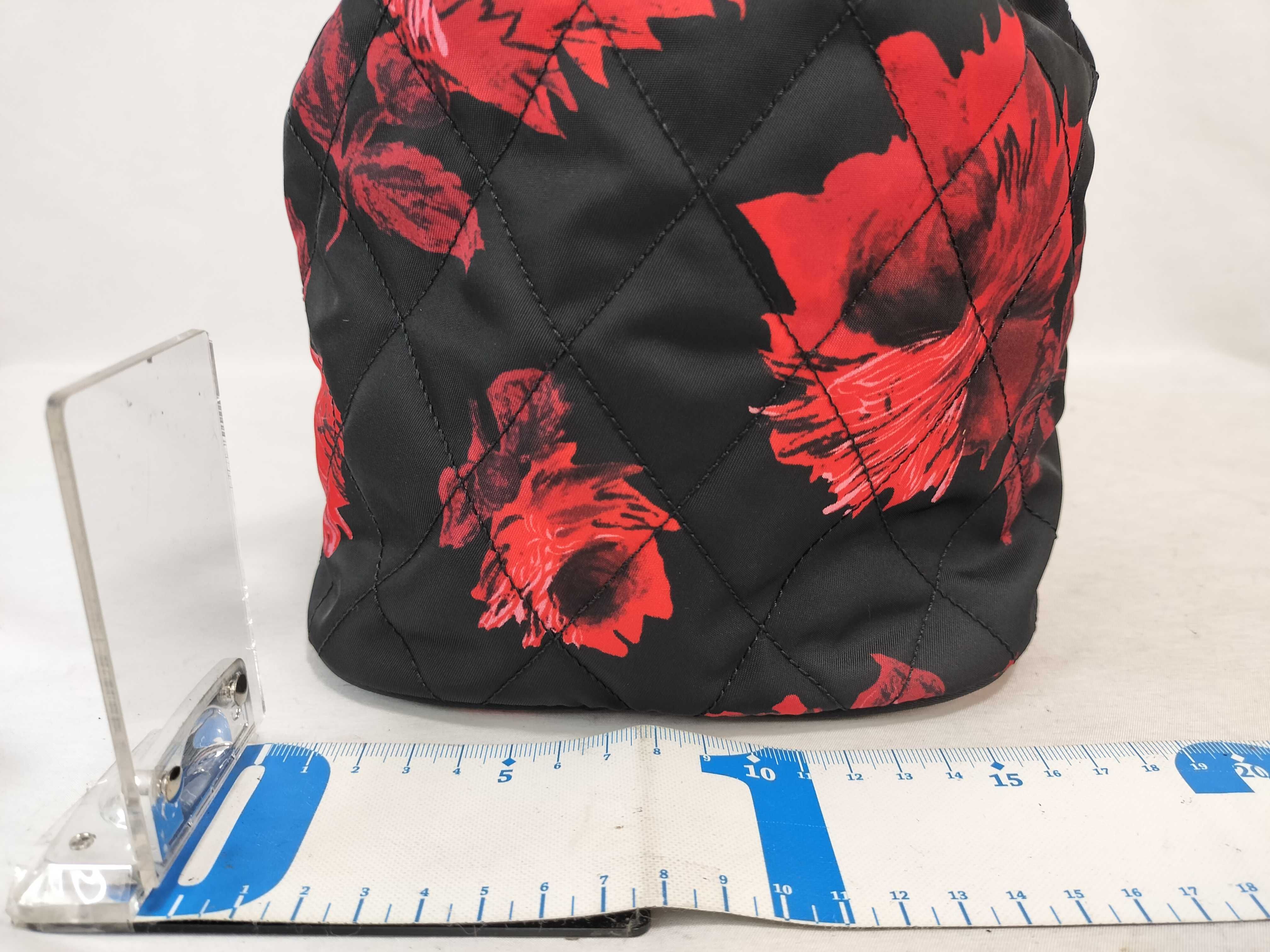 Flower Print Drawstring Bag Handbag — view 2