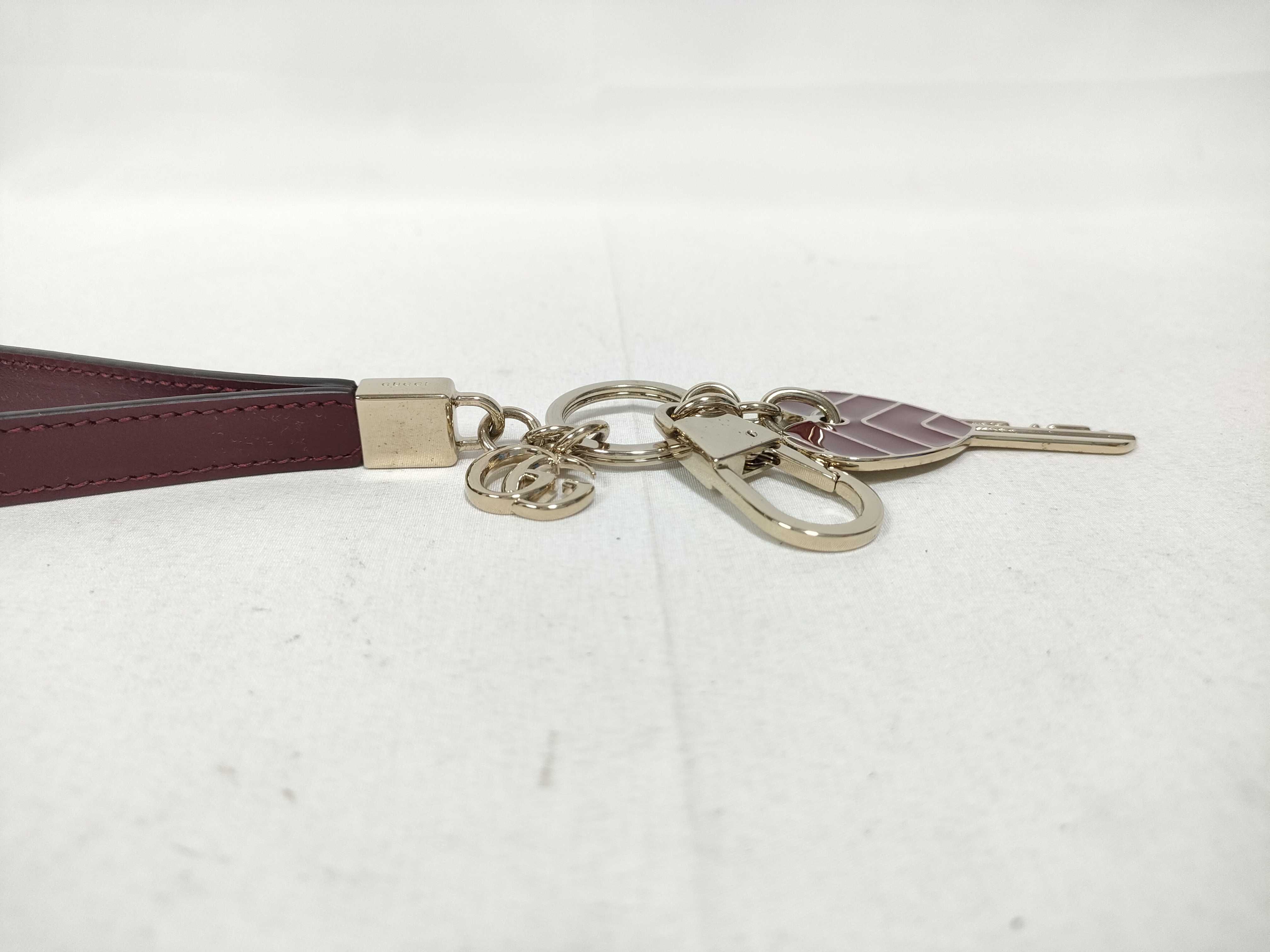 Heart-shaped Key Charm Key Case — view 6