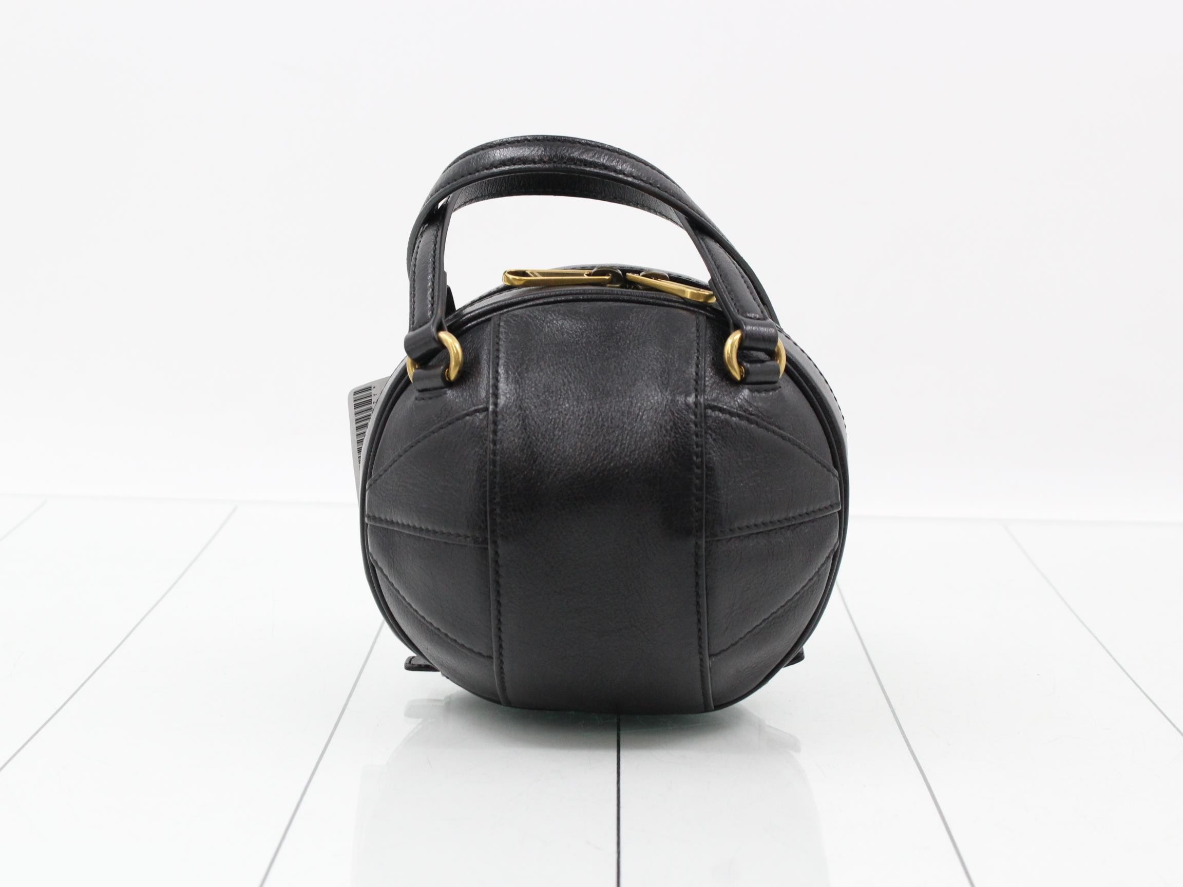 Basketball-shaped leather handbag — view 2