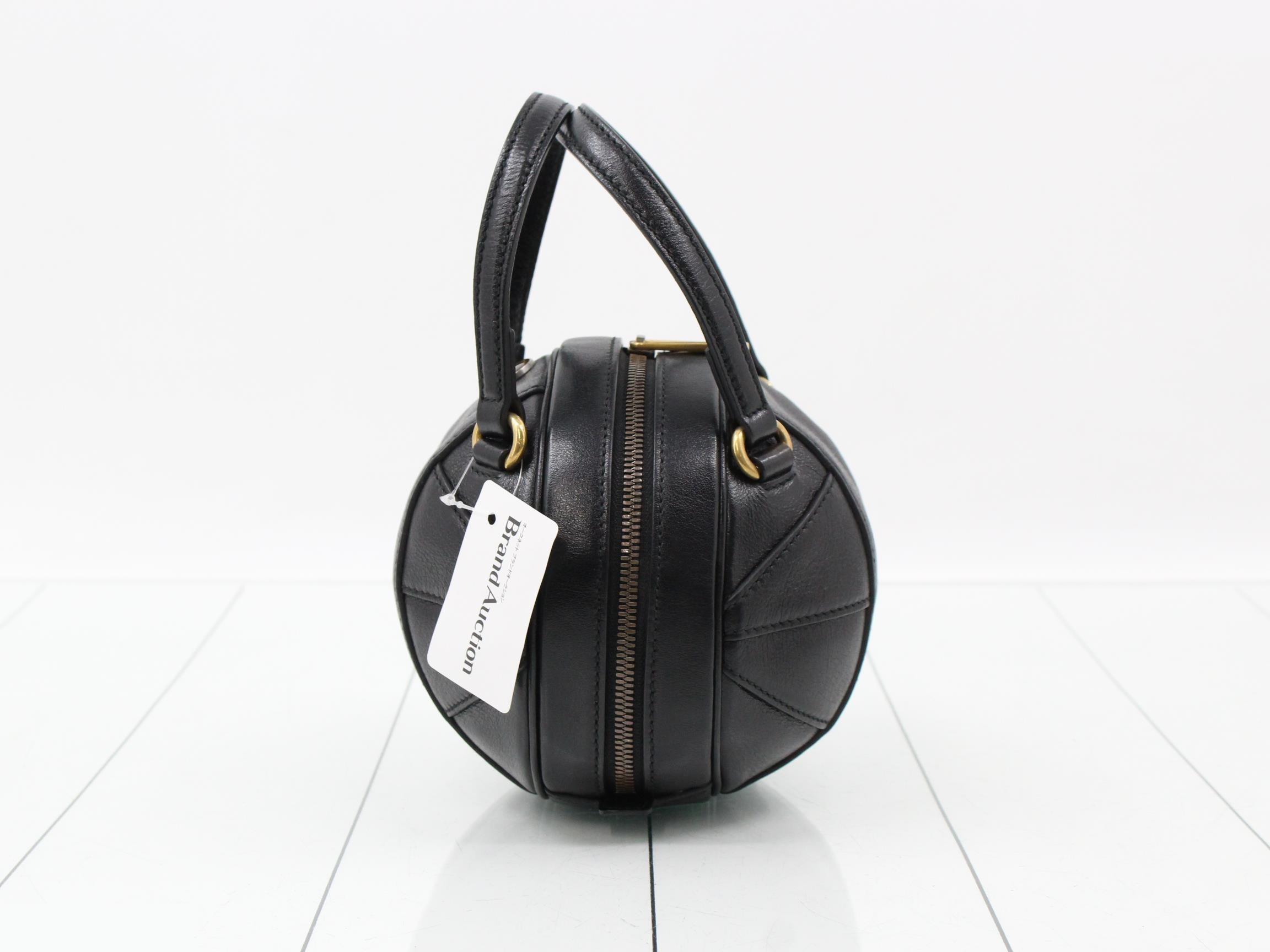 Basketball-shaped leather handbag — view 3