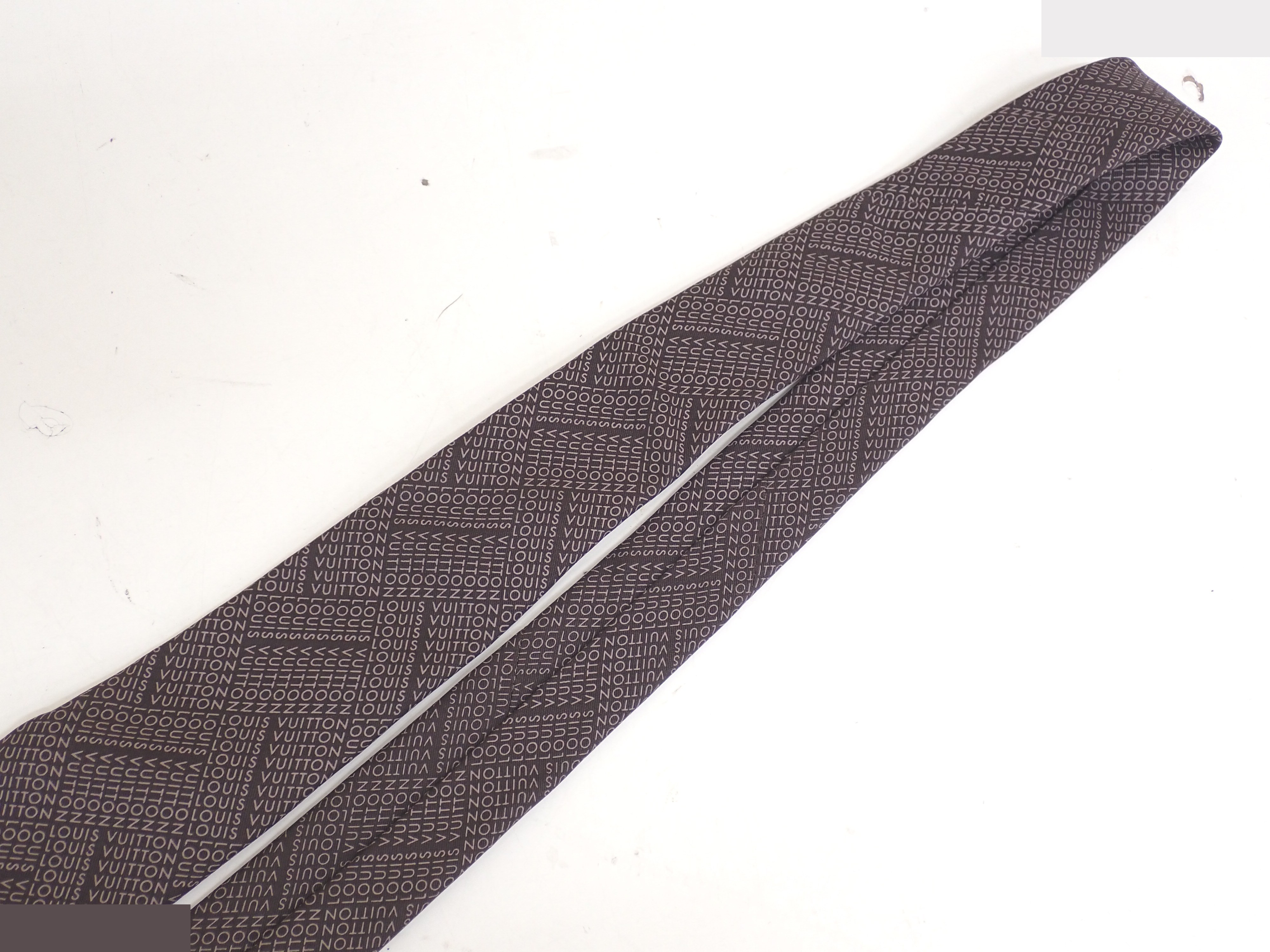 Logo Tie — view 5