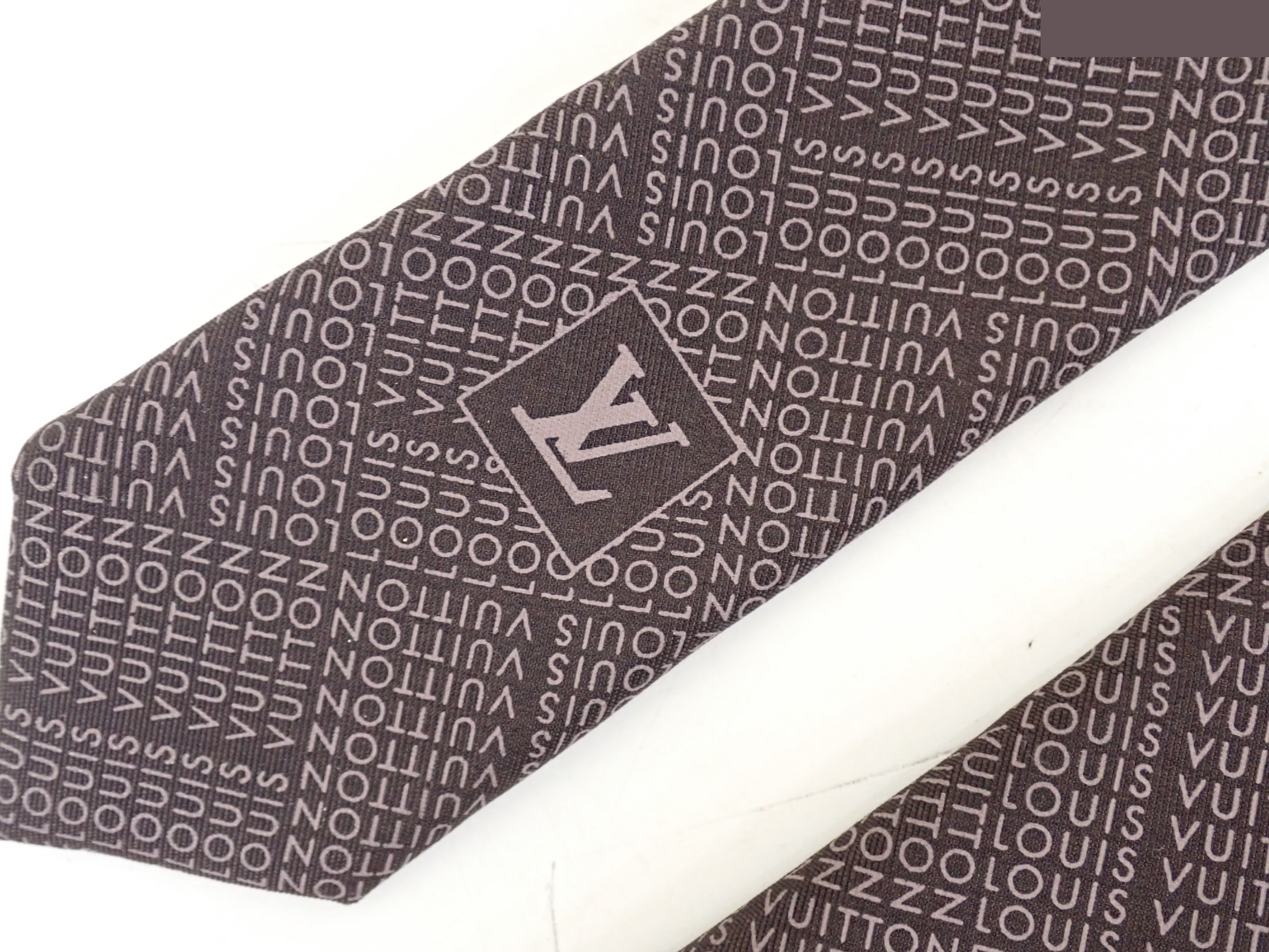 Logo Tie — view 7