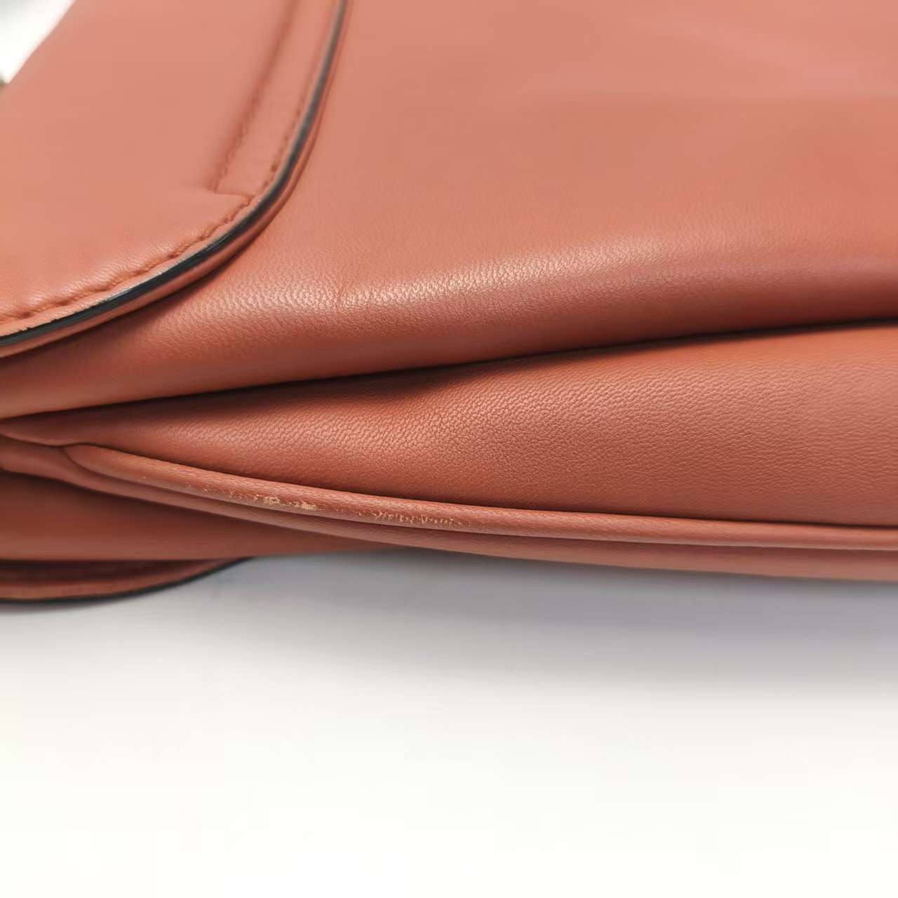 【*Shipped from: China*】VALENTINO Lambskin Handbag — view 13